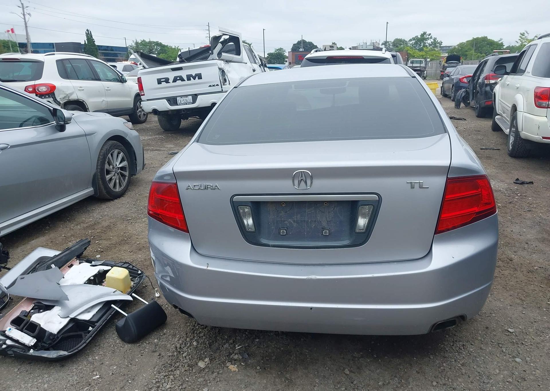 2004 ACURA TL