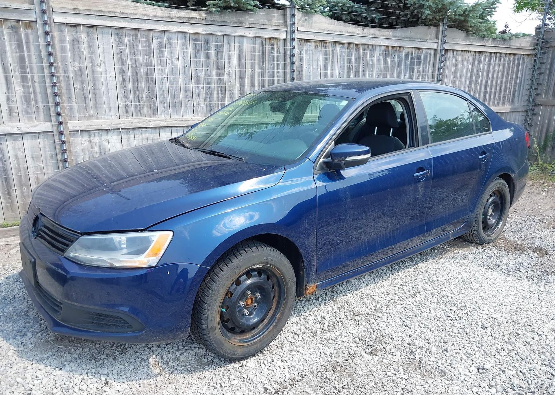 2011 VOLKSWAGEN JETTA