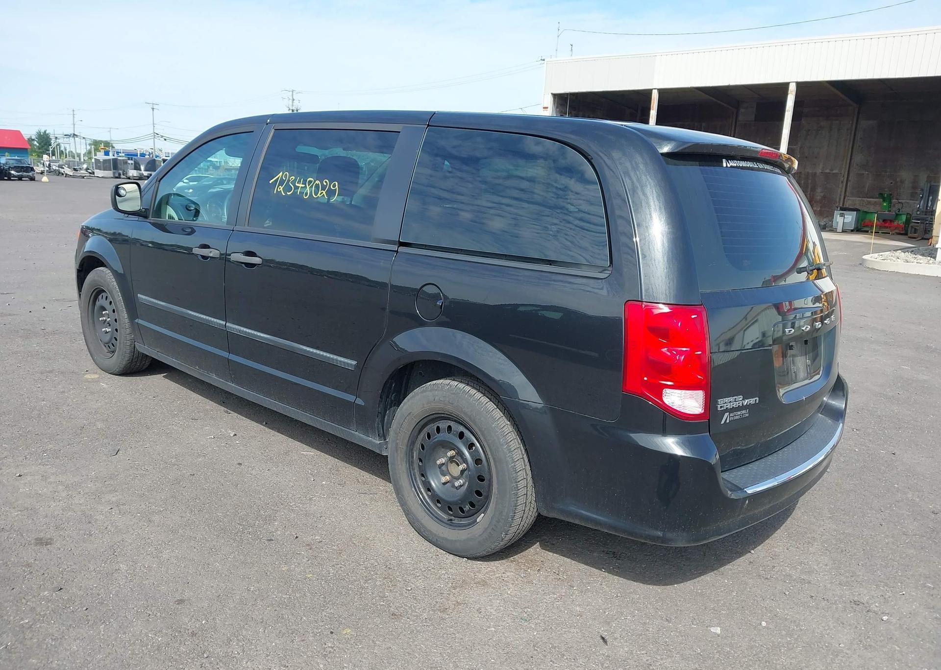 2016 DODGE GRAND CARAVAN SE