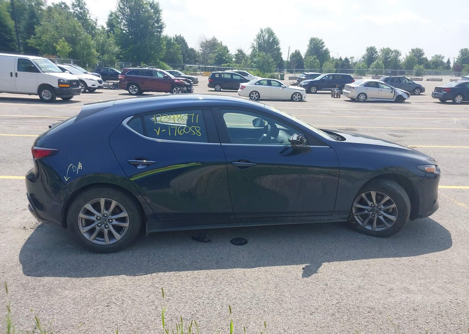 2020 MAZDA MAZDA3 GS