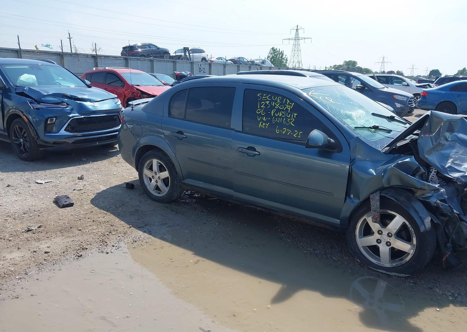 2006 PONTIAC PURSUIT SE