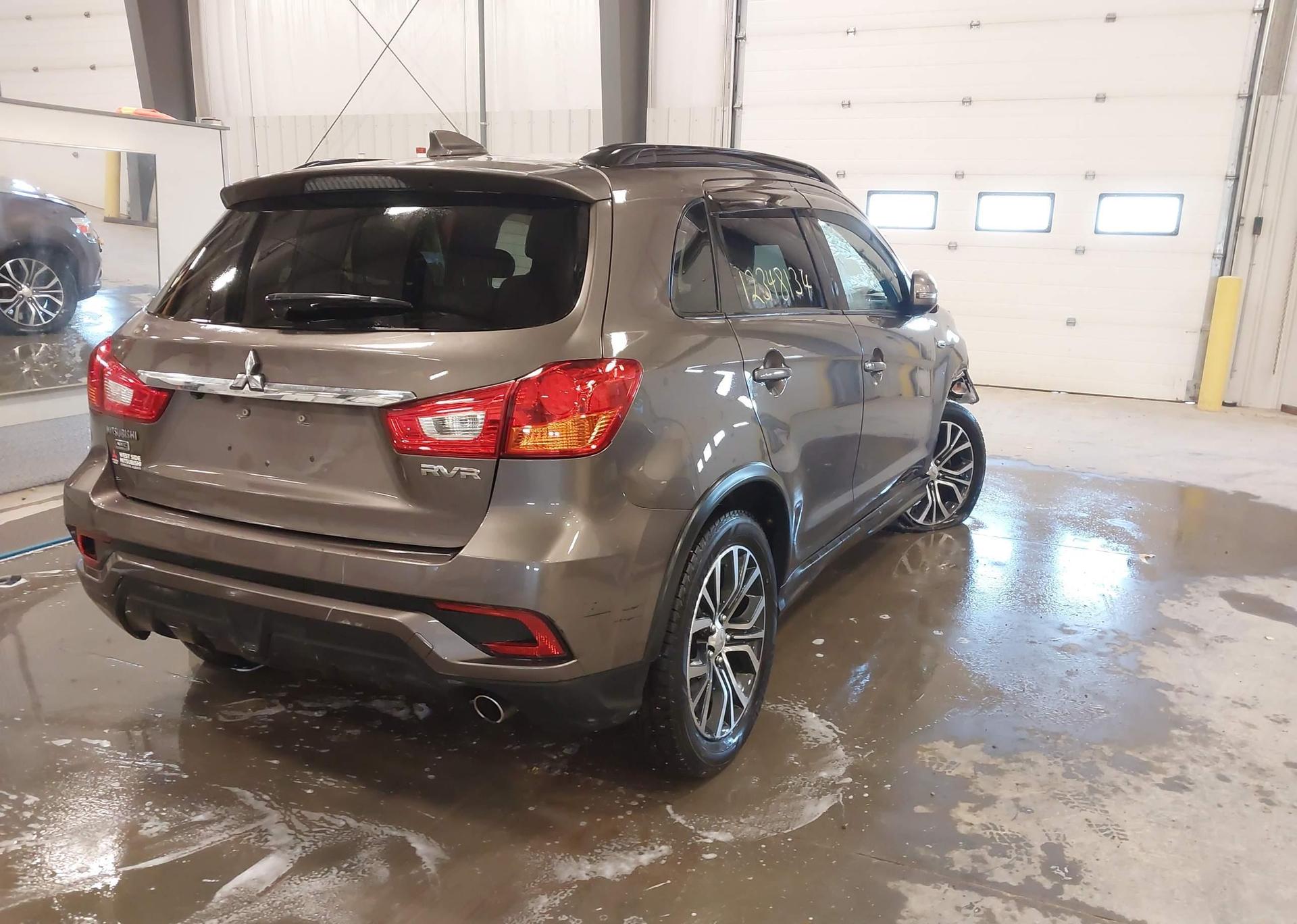 2018 MITSUBISHI RVR SE LIMITED