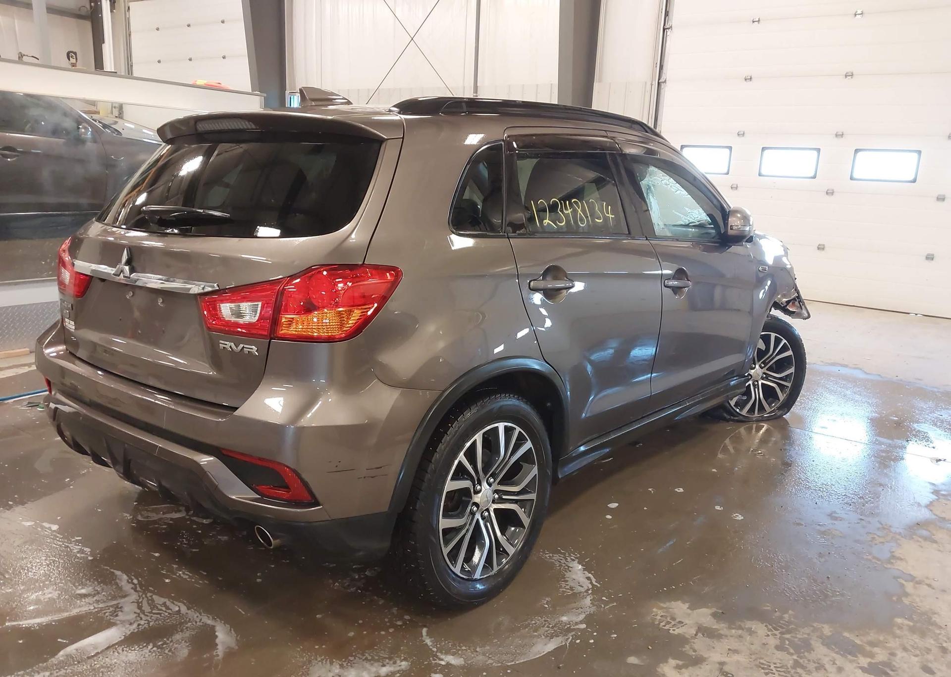 2018 MITSUBISHI RVR SE LIMITED