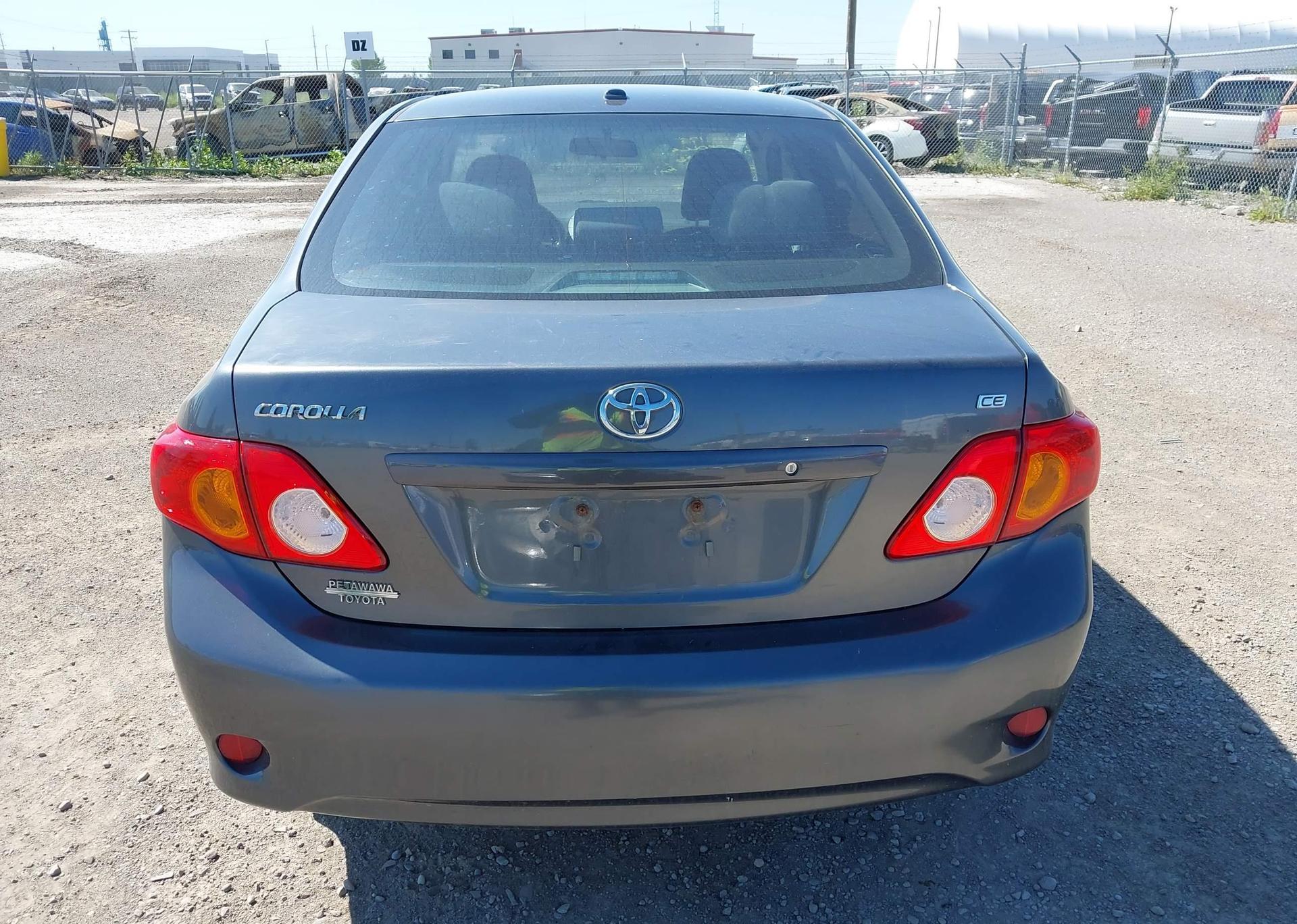 2010 TOYOTA COROLLA S