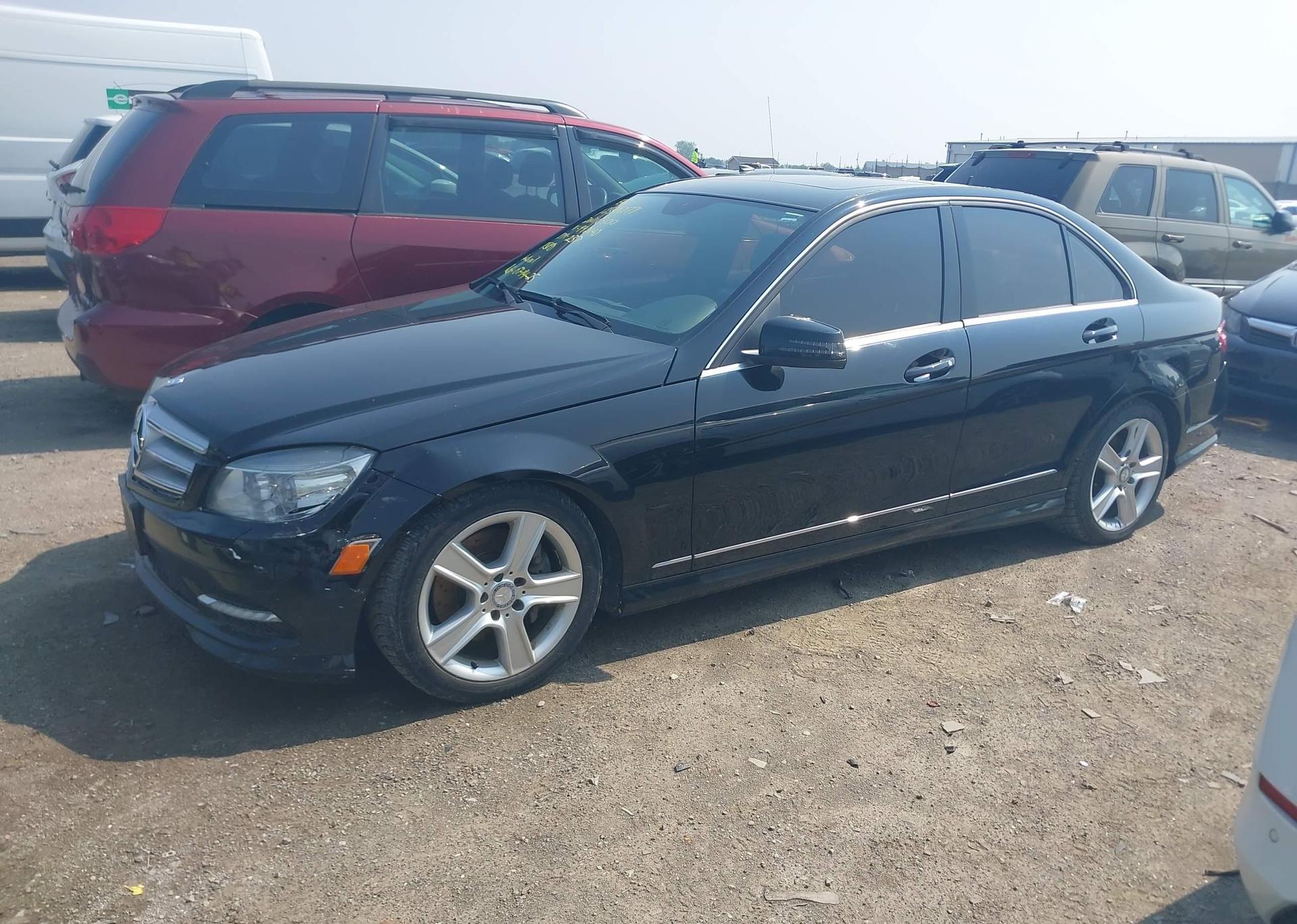 2011 MERCEDES-BENZ C 300 4MATIC