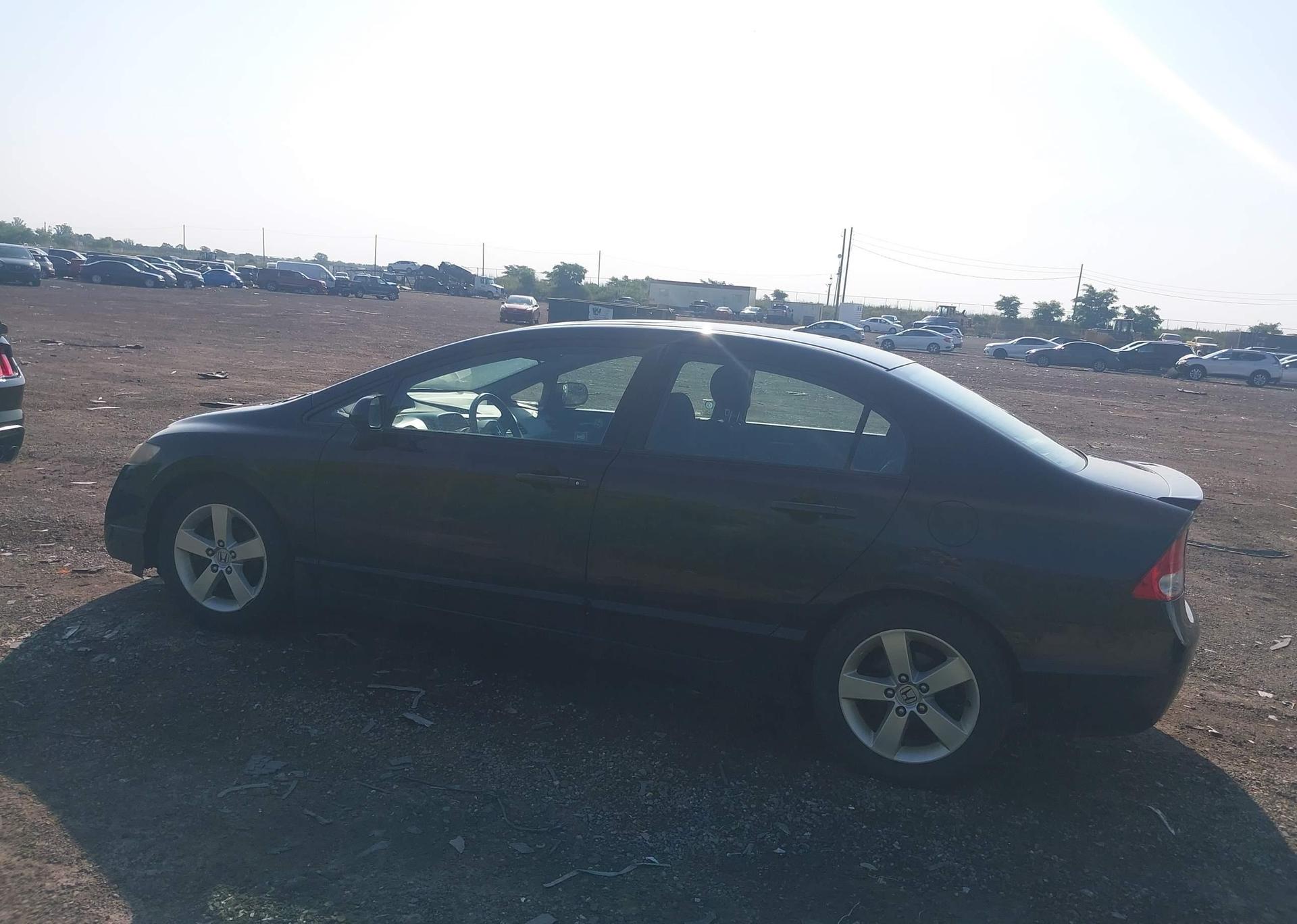 2011 HONDA CIVIC SE