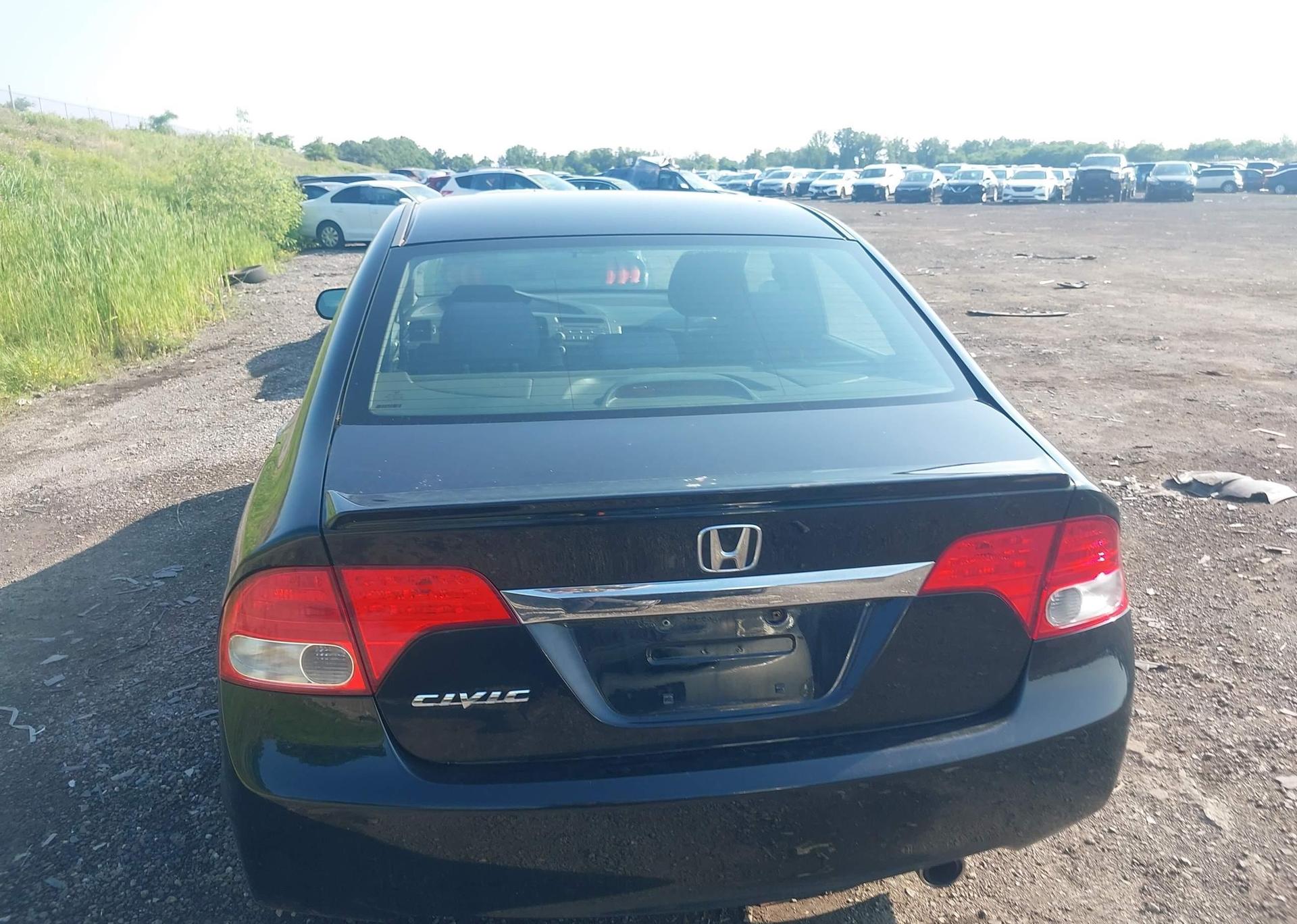 2011 HONDA CIVIC SE
