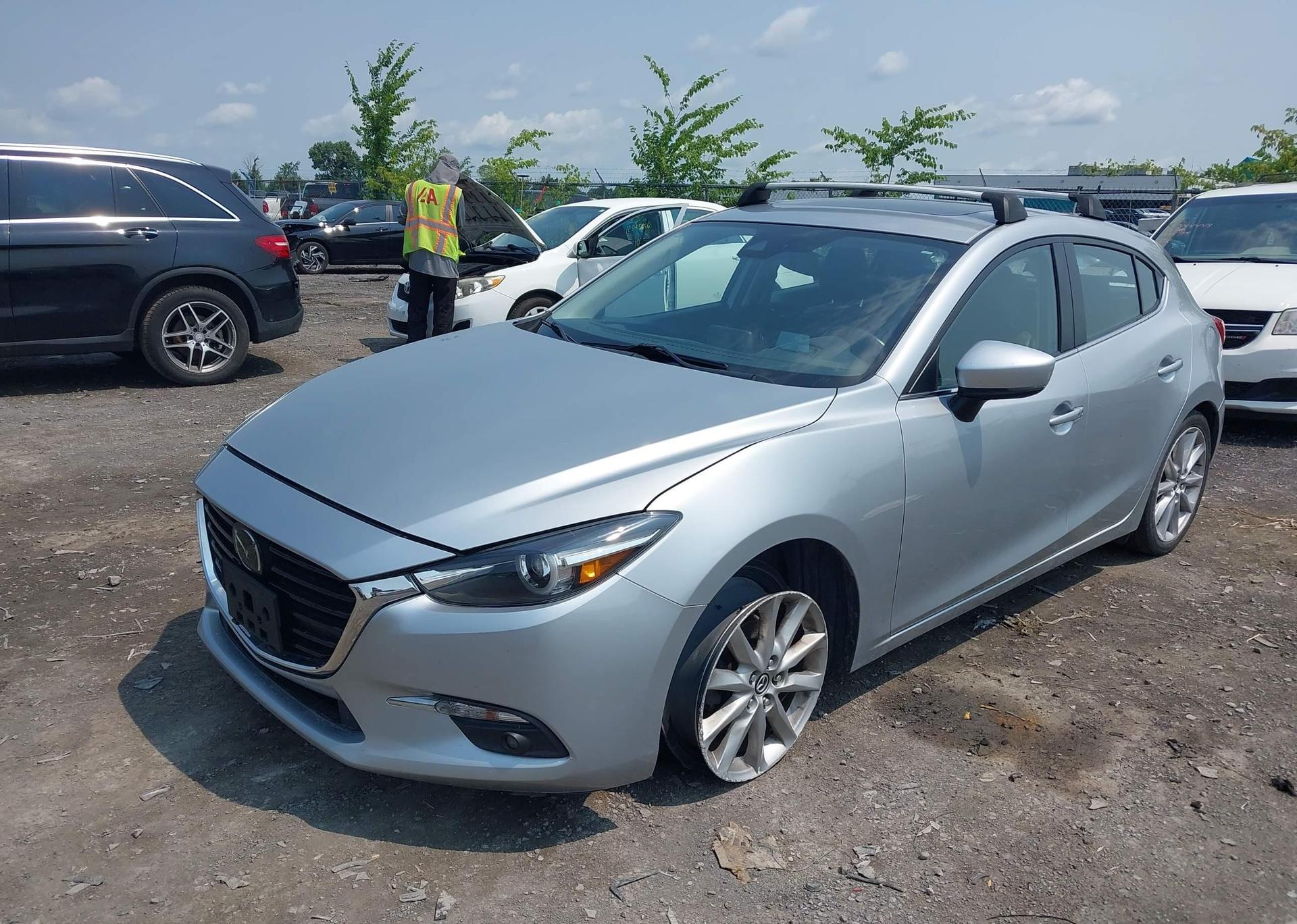 2017 MAZDA MAZDA3 GT