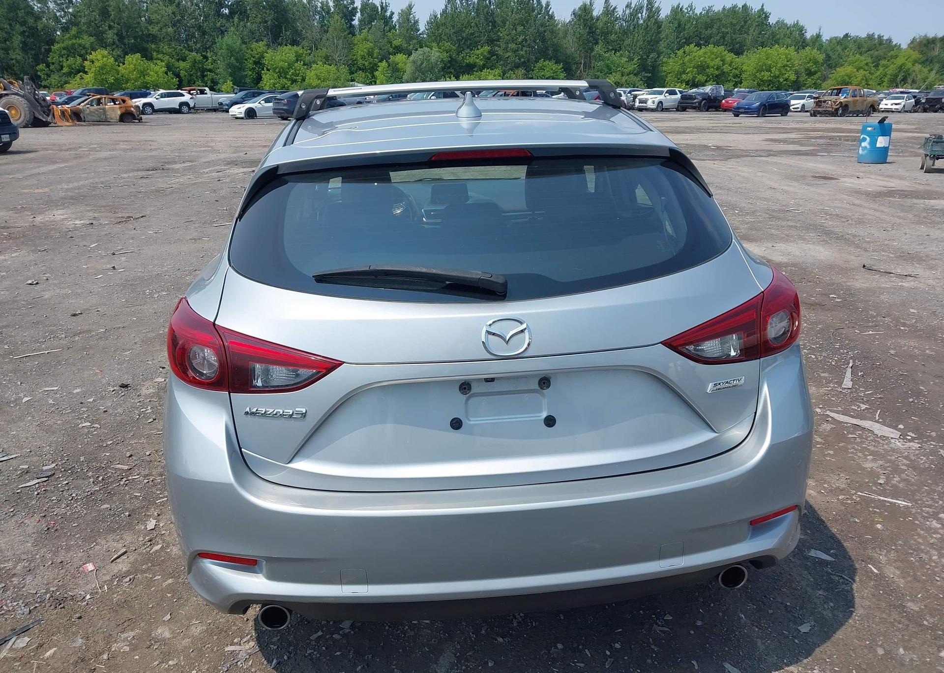 2017 MAZDA MAZDA3 GT