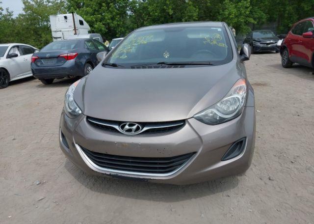 2013 HYUNDAI ELANTRA GL