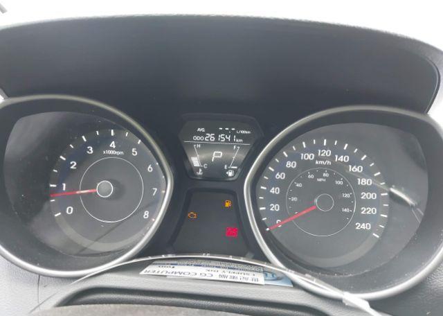 2013 HYUNDAI ELANTRA GL