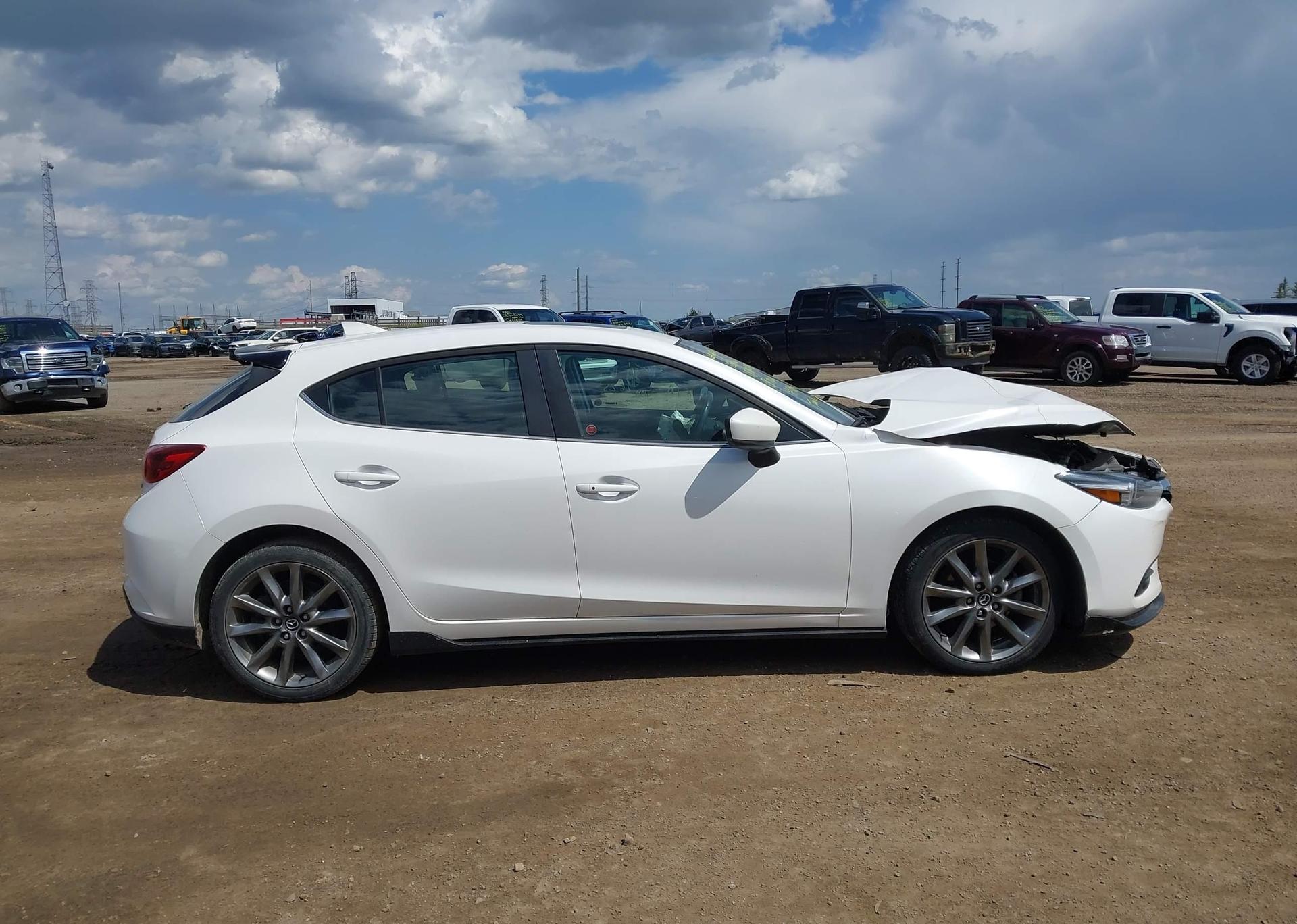 2018 MAZDA MAZDA3 GT