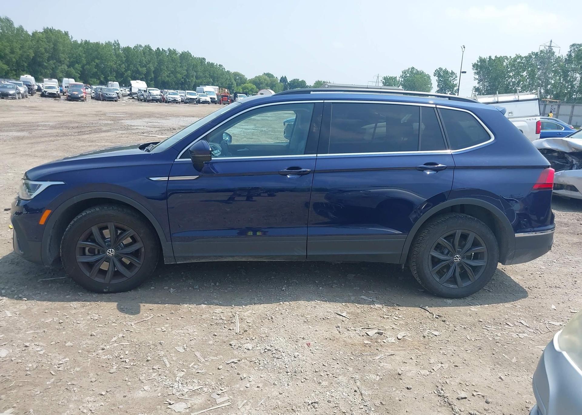 2024 VOLKSWAGEN TIGUAN SE