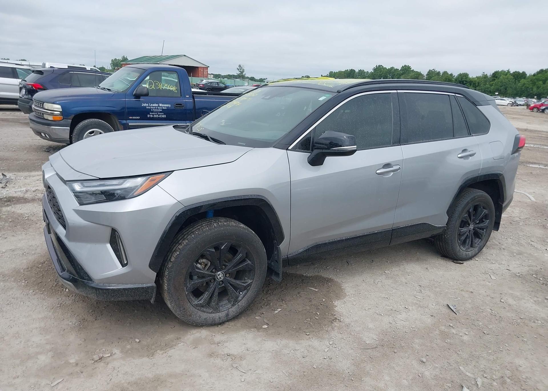 2023 TOYOTA RAV4 XSE