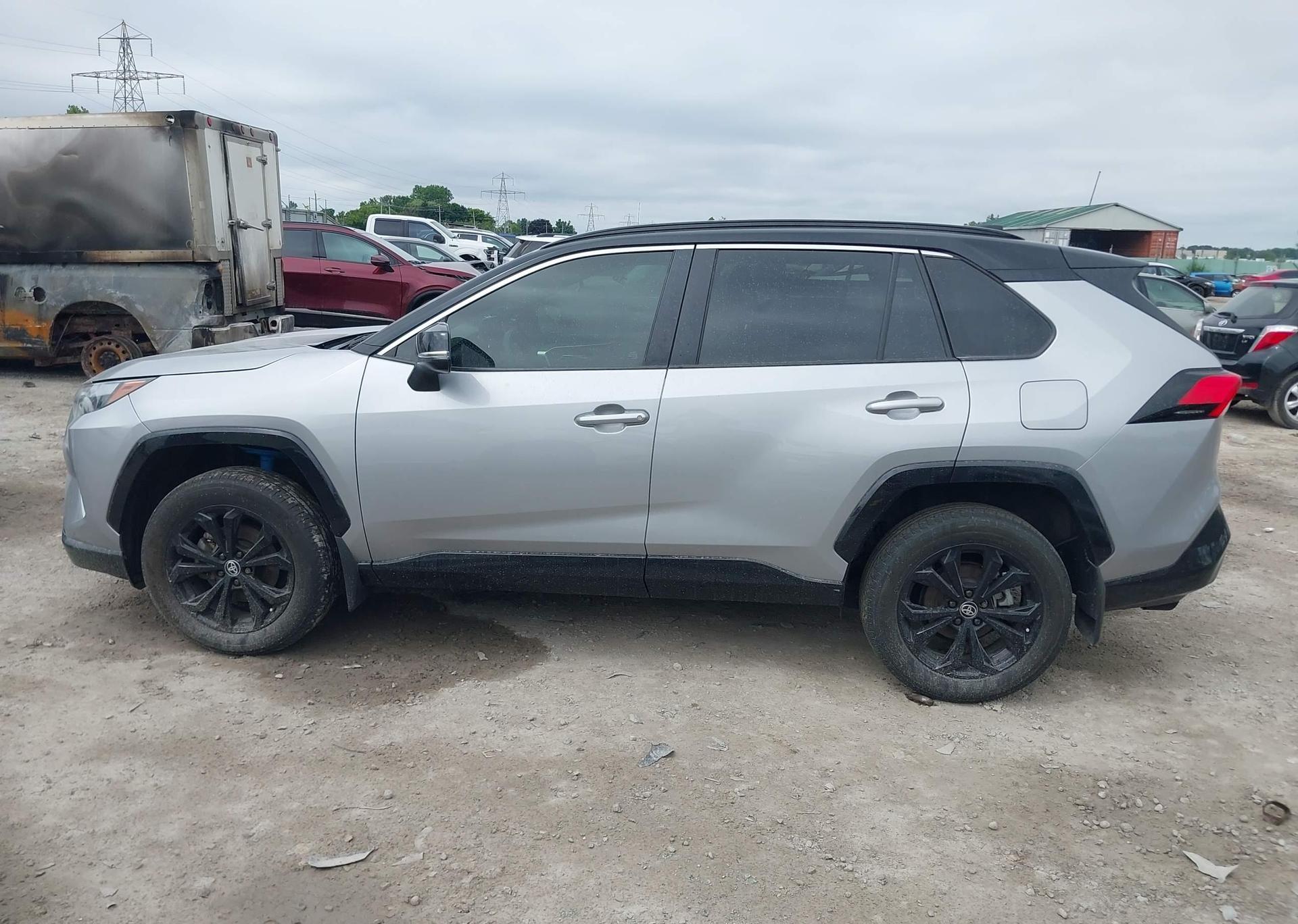 2023 TOYOTA RAV4 XSE