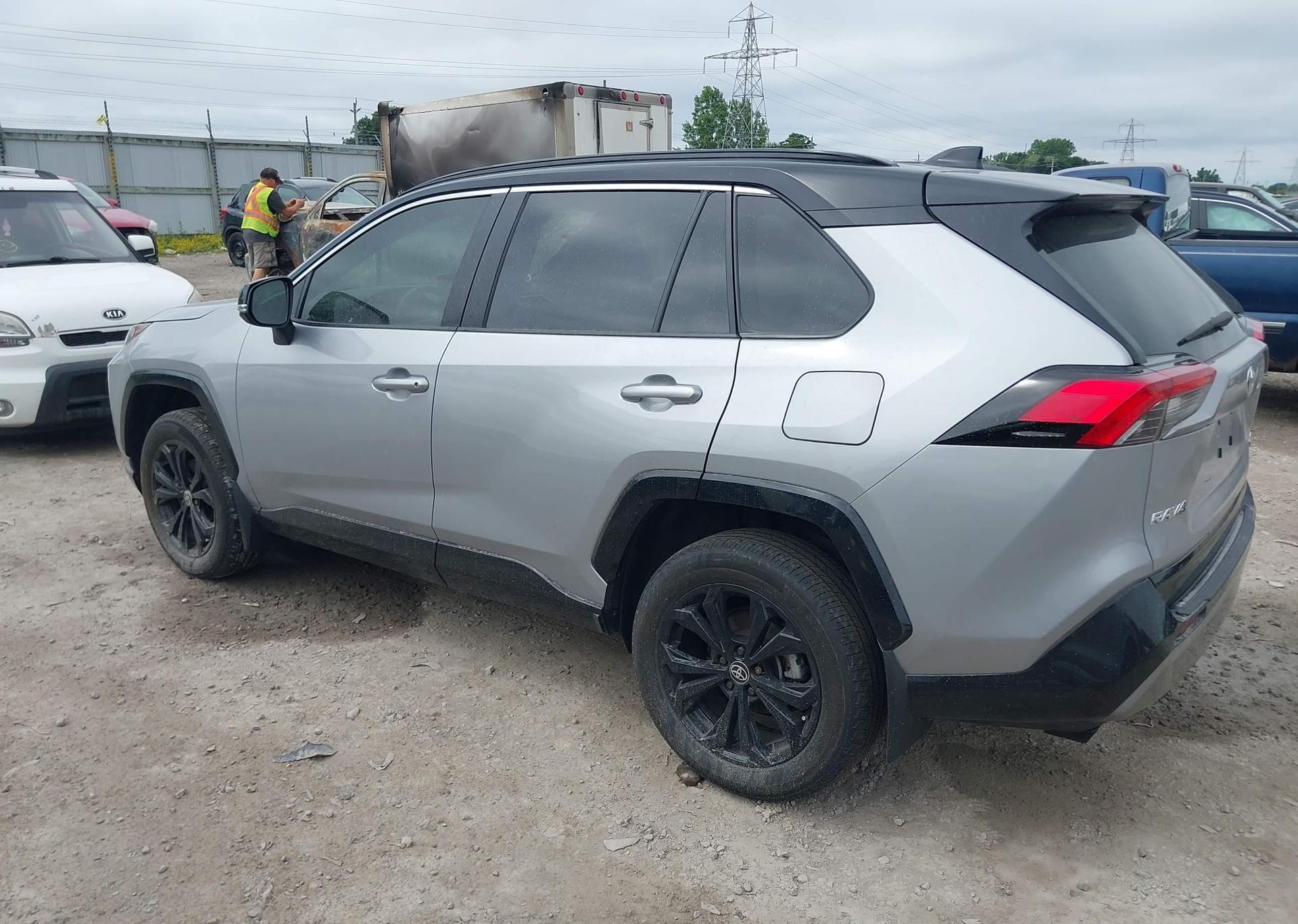 2023 TOYOTA RAV4 XSE