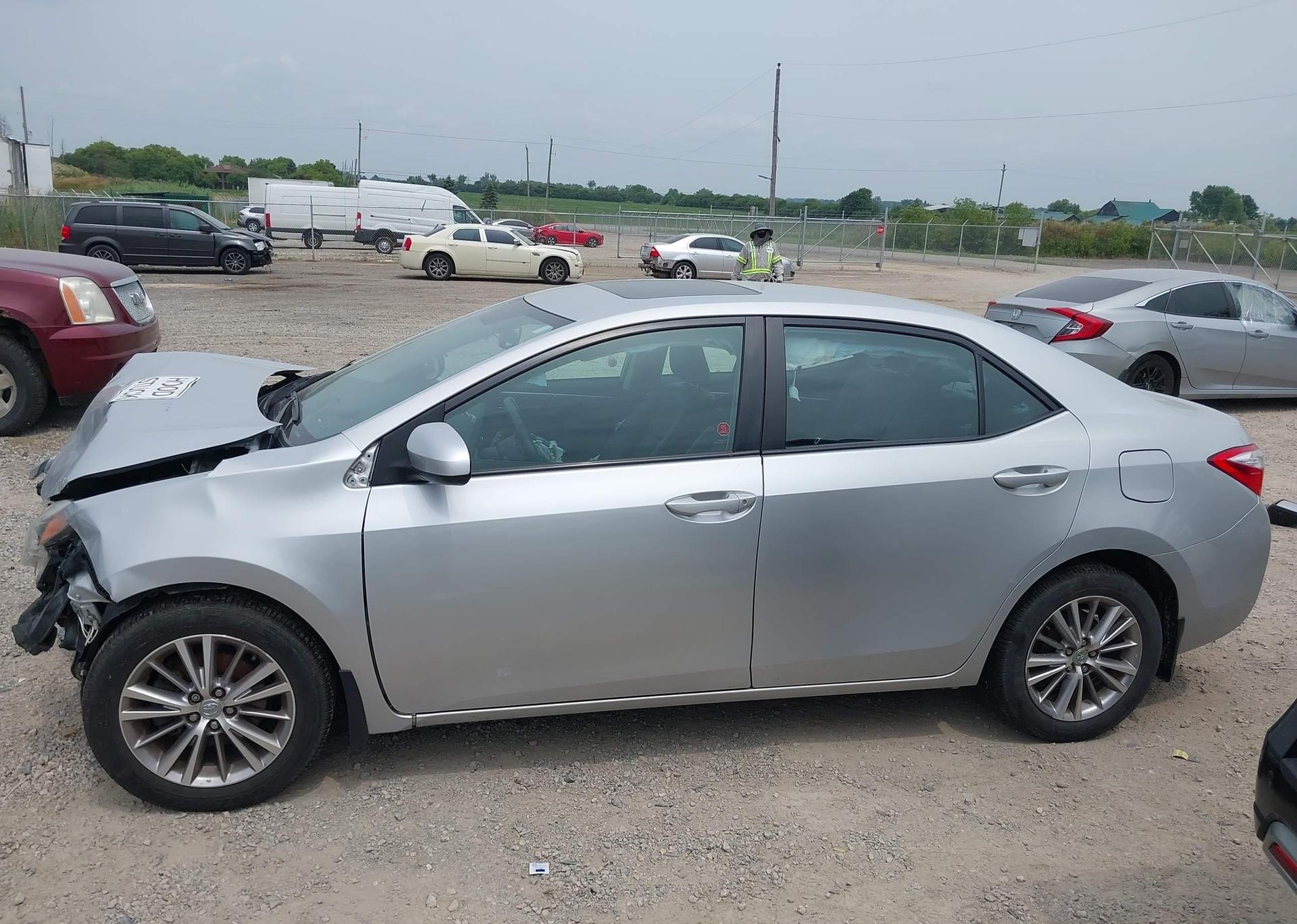 2014 TOYOTA COROLLA