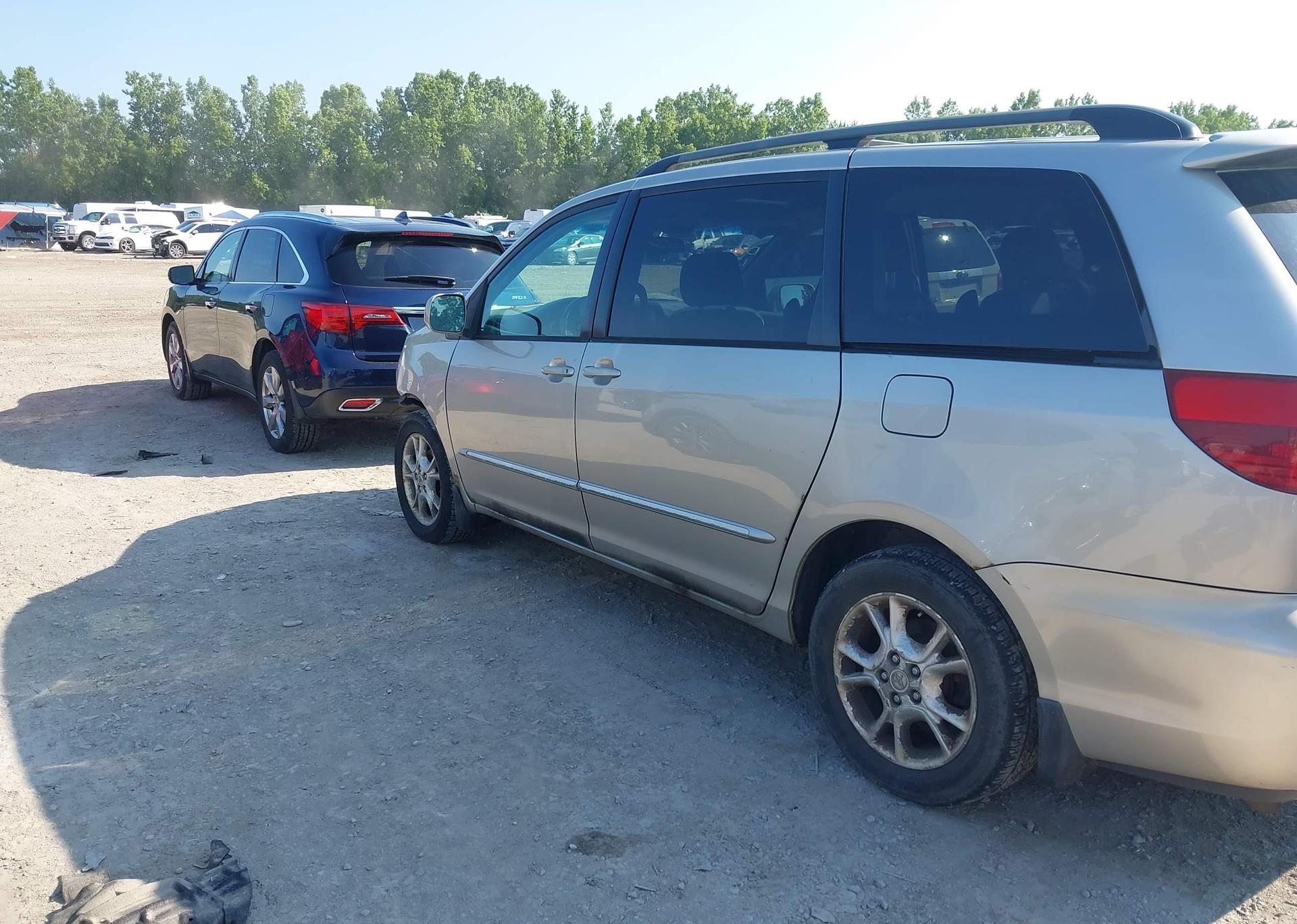2005 TOYOTA SIENNA XLE 7 PASSENGER