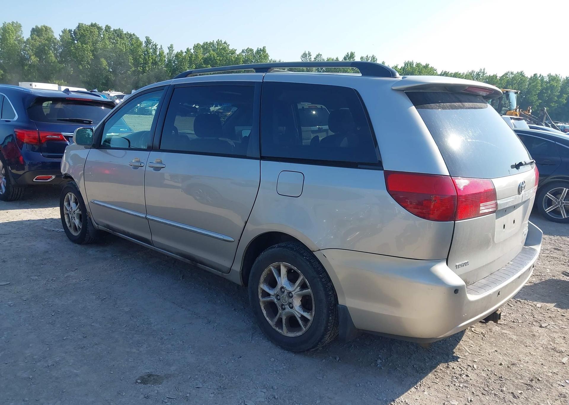 2005 TOYOTA SIENNA XLE 7 PASSENGER