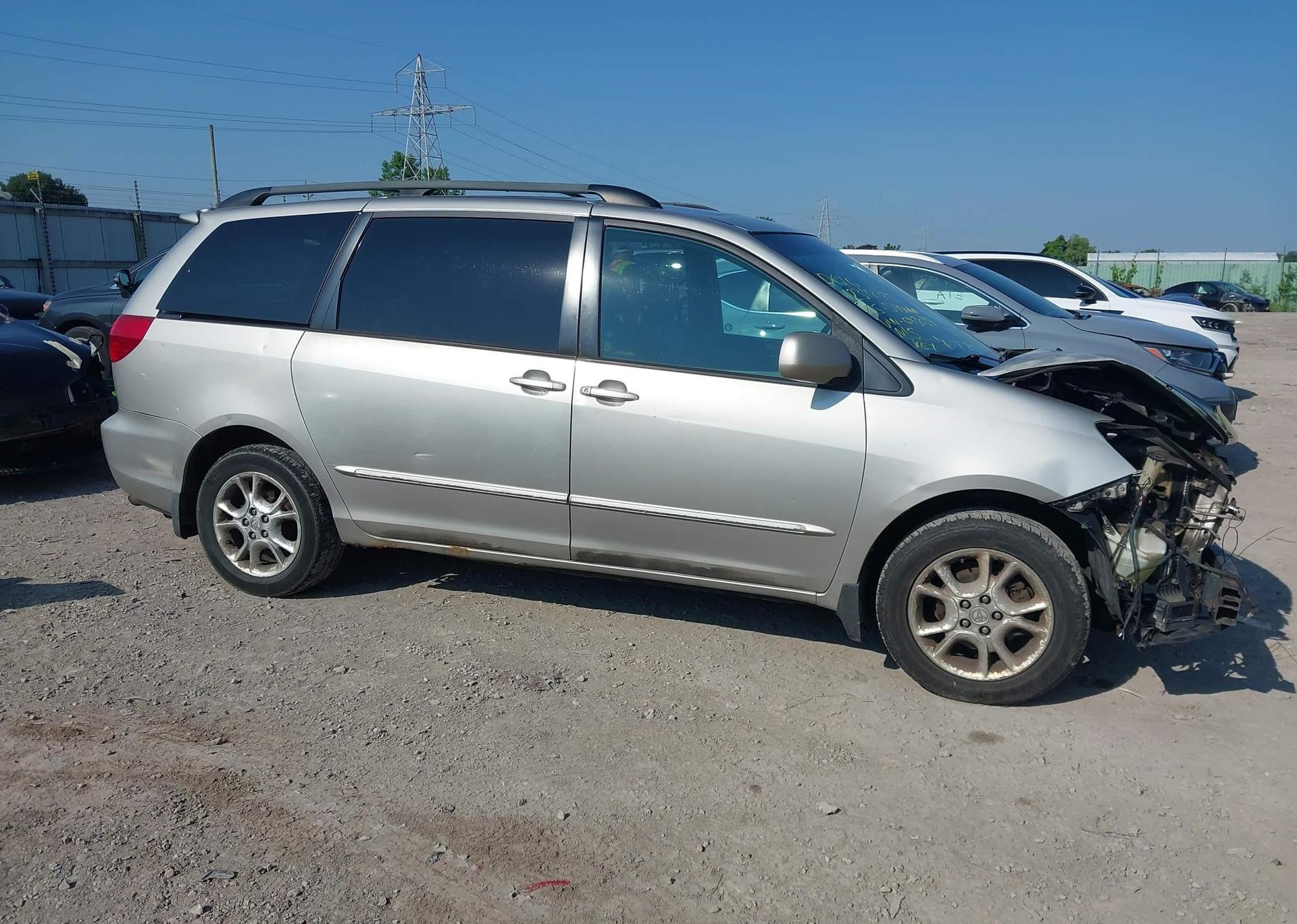 2005 TOYOTA SIENNA XLE 7 PASSENGER