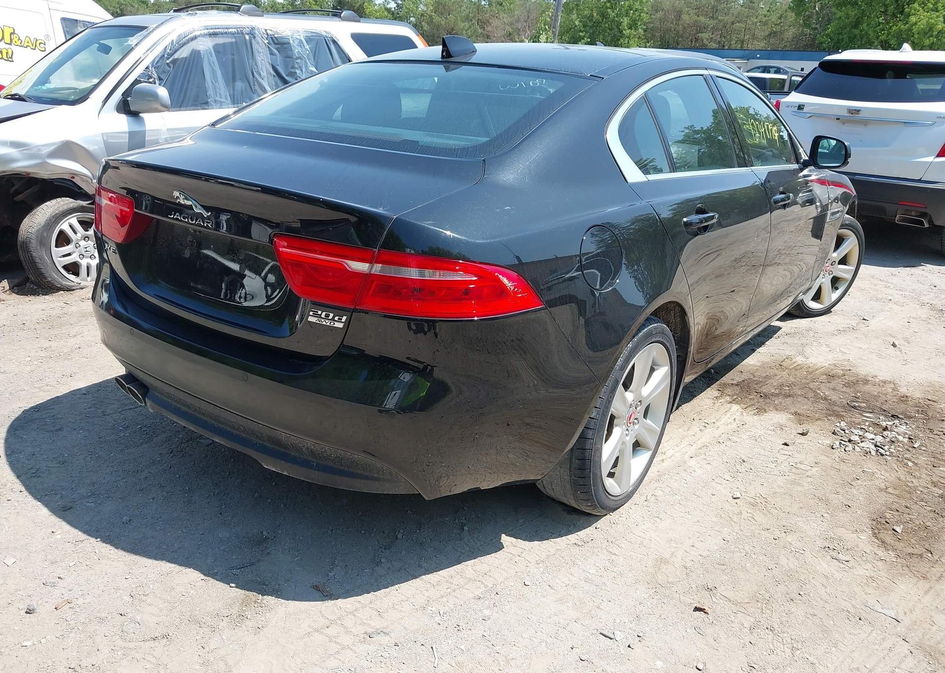 2018 JAGUAR XE PRESTIGE