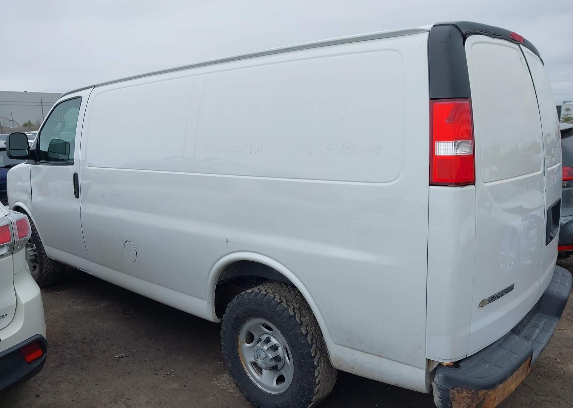 2019 CHEVROLET EXPRESS G2500