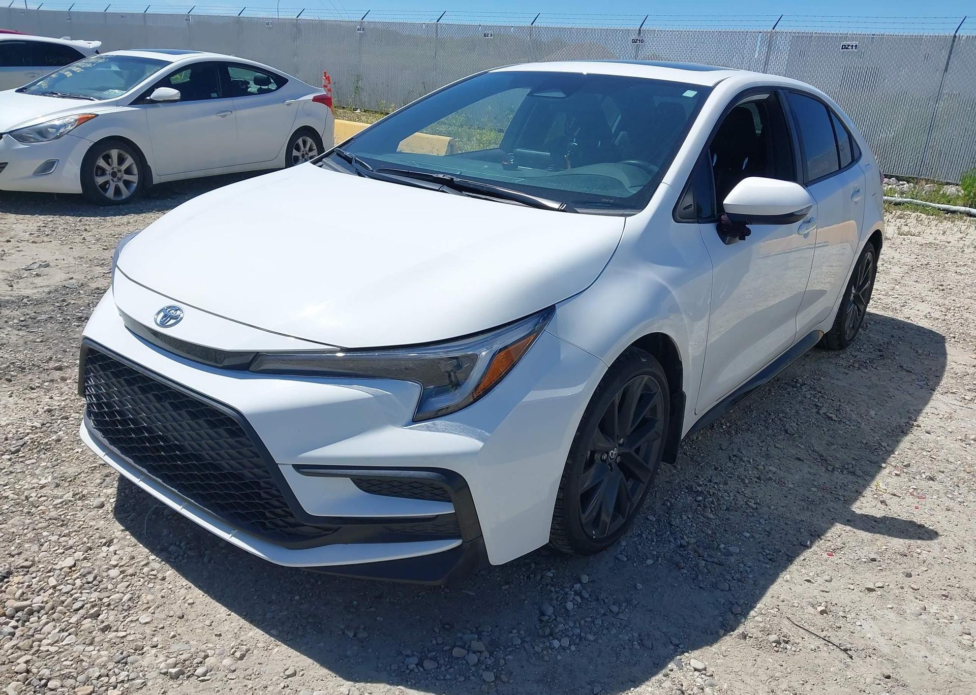 2024 TOYOTA COROLLA SE