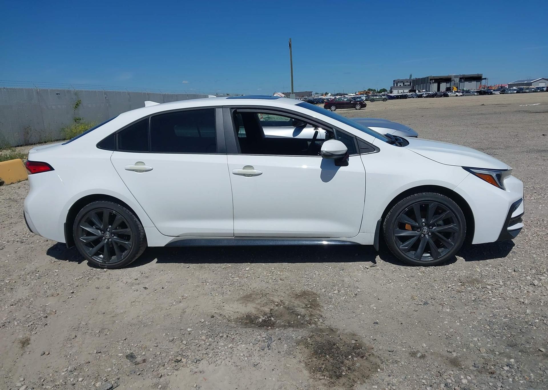 2024 TOYOTA COROLLA SE