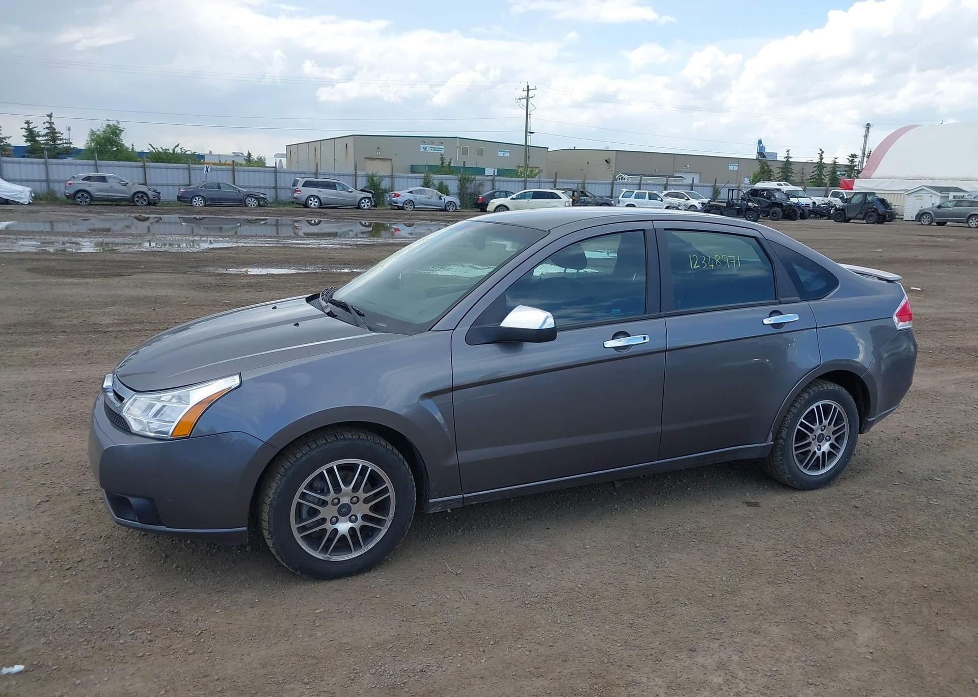 2010 FORD FOCUS SE
