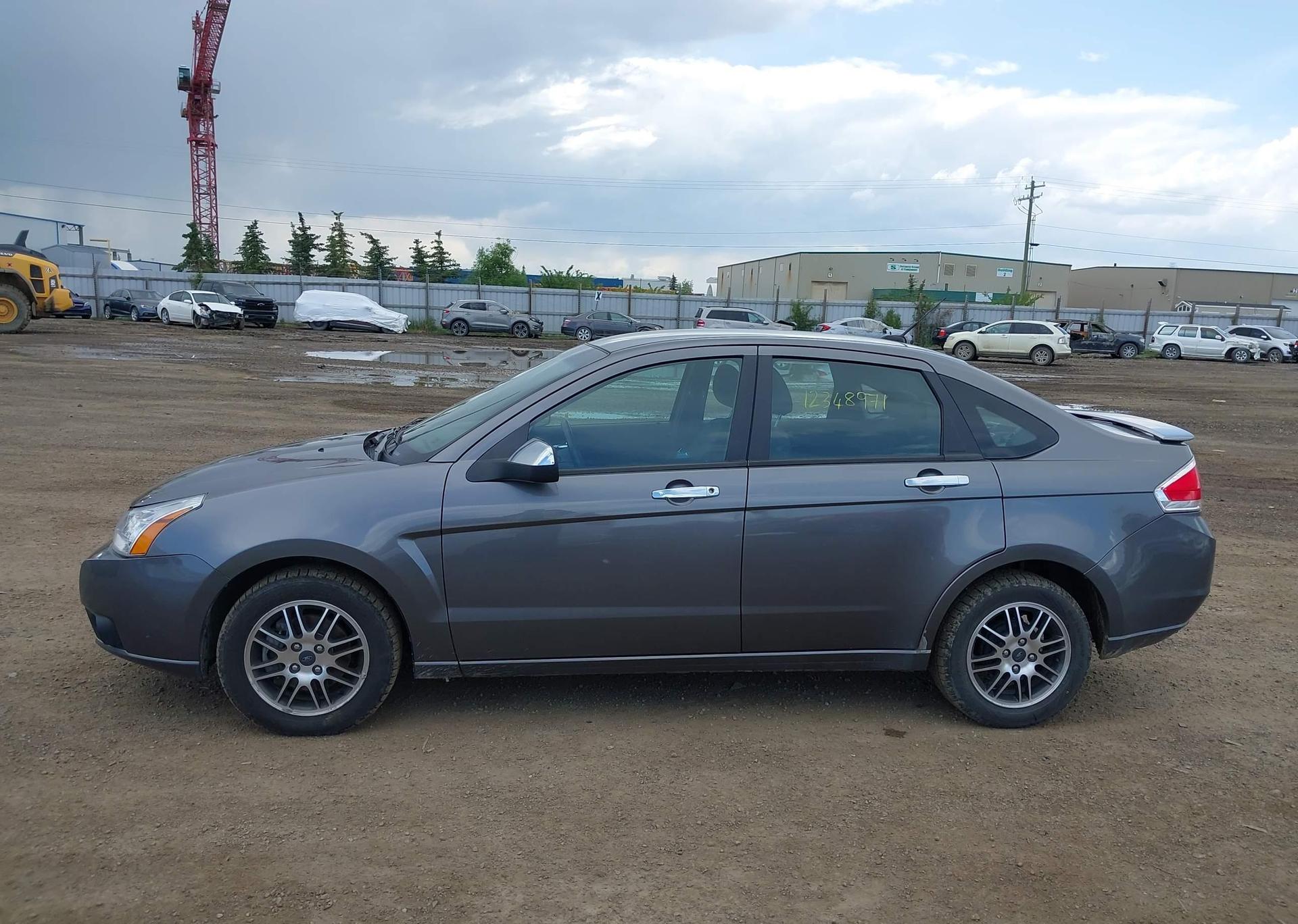 2010 FORD FOCUS SE