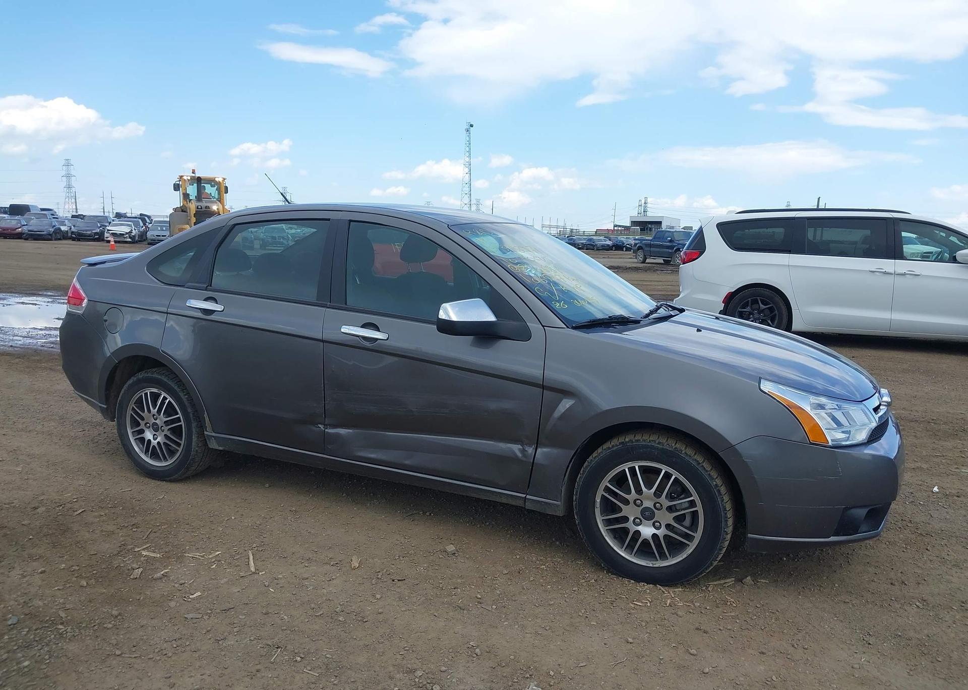 2010 FORD FOCUS SE
