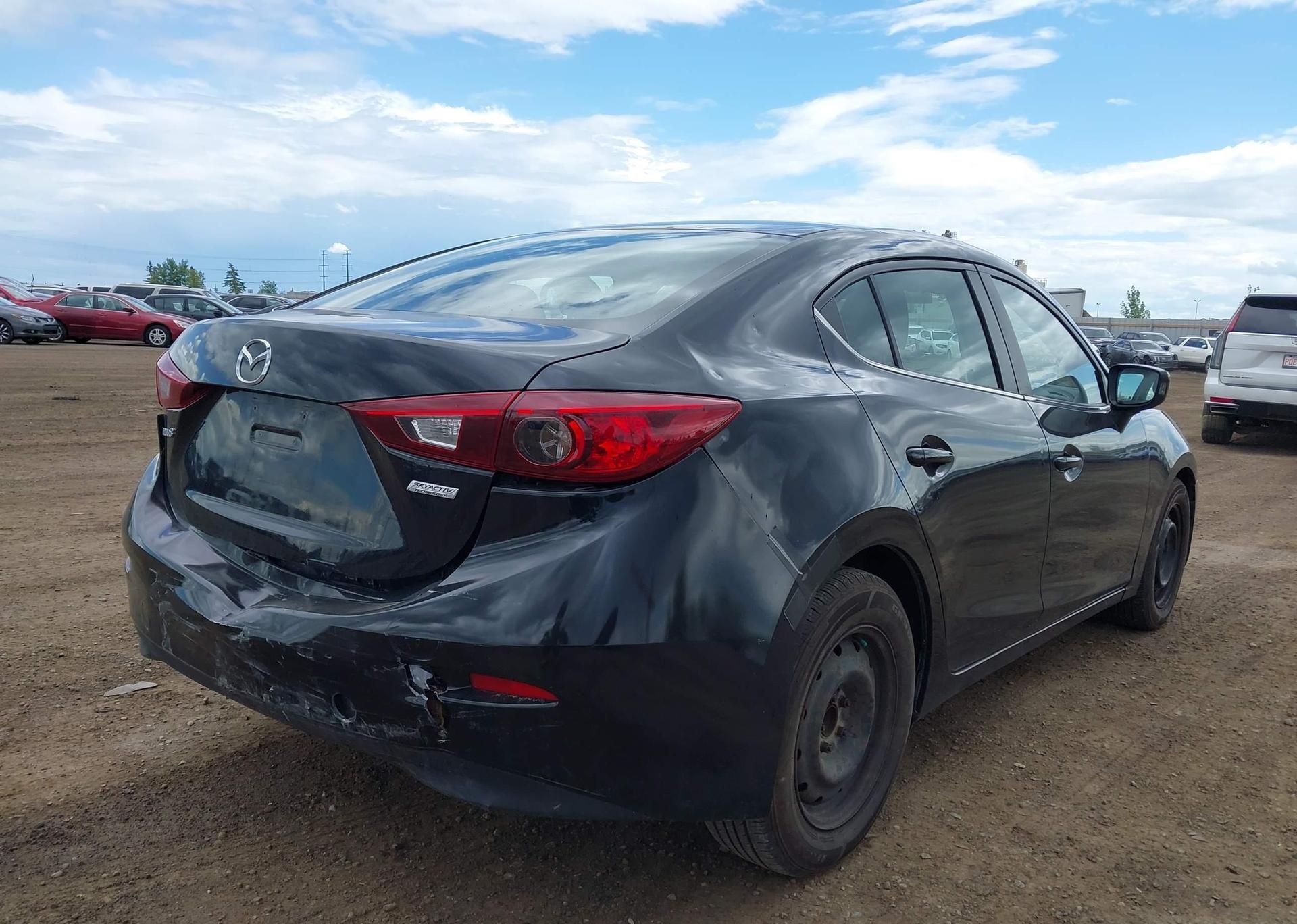 2015 MAZDA 3 Sport