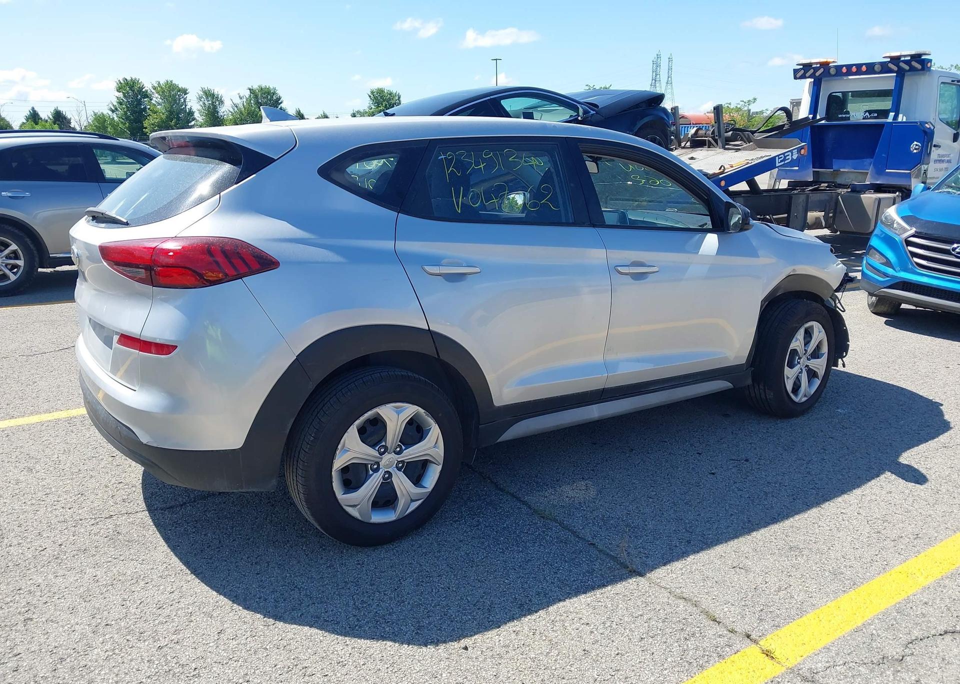 2019 HYUNDAI TUCSON SE
