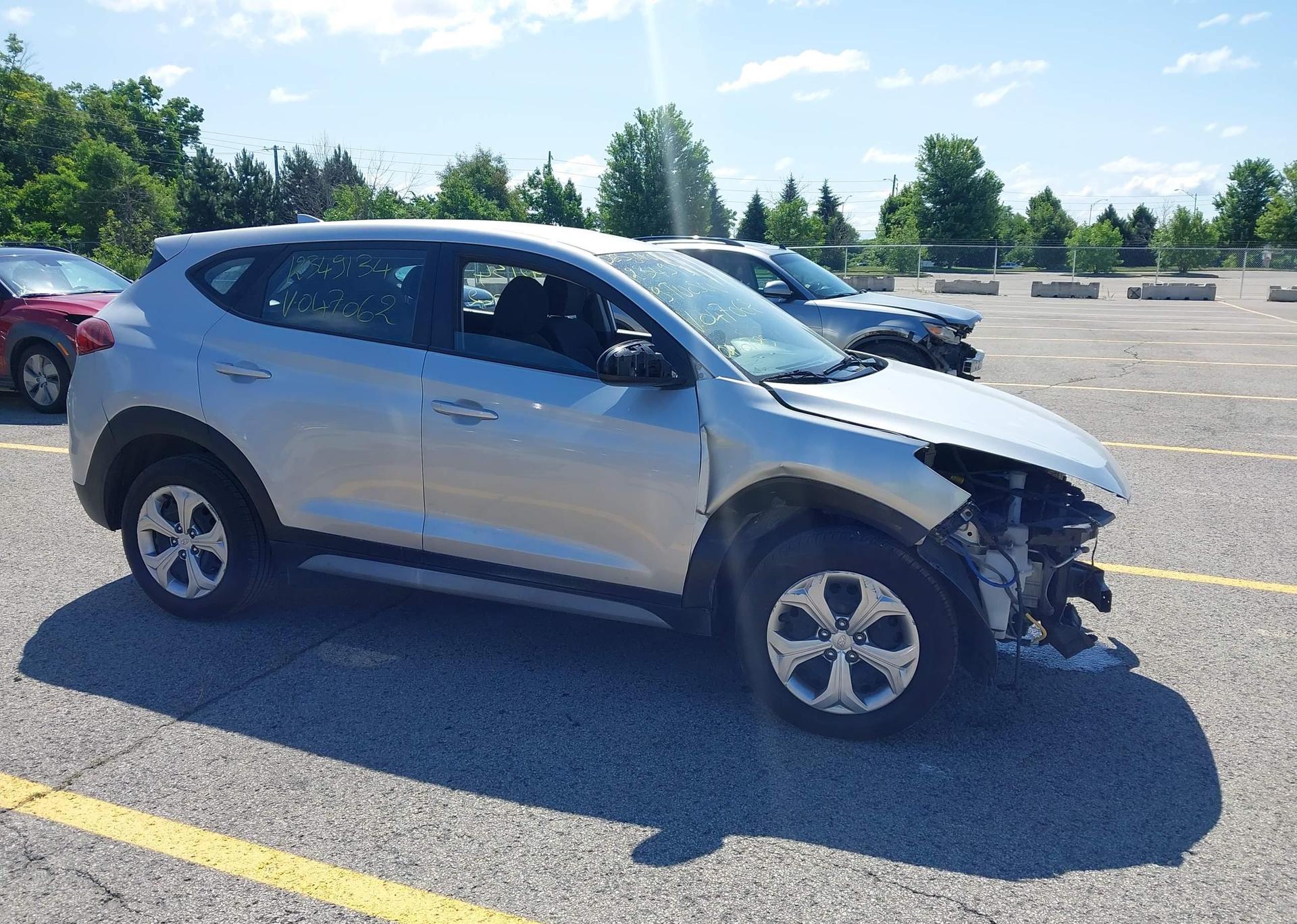 2019 HYUNDAI TUCSON SE