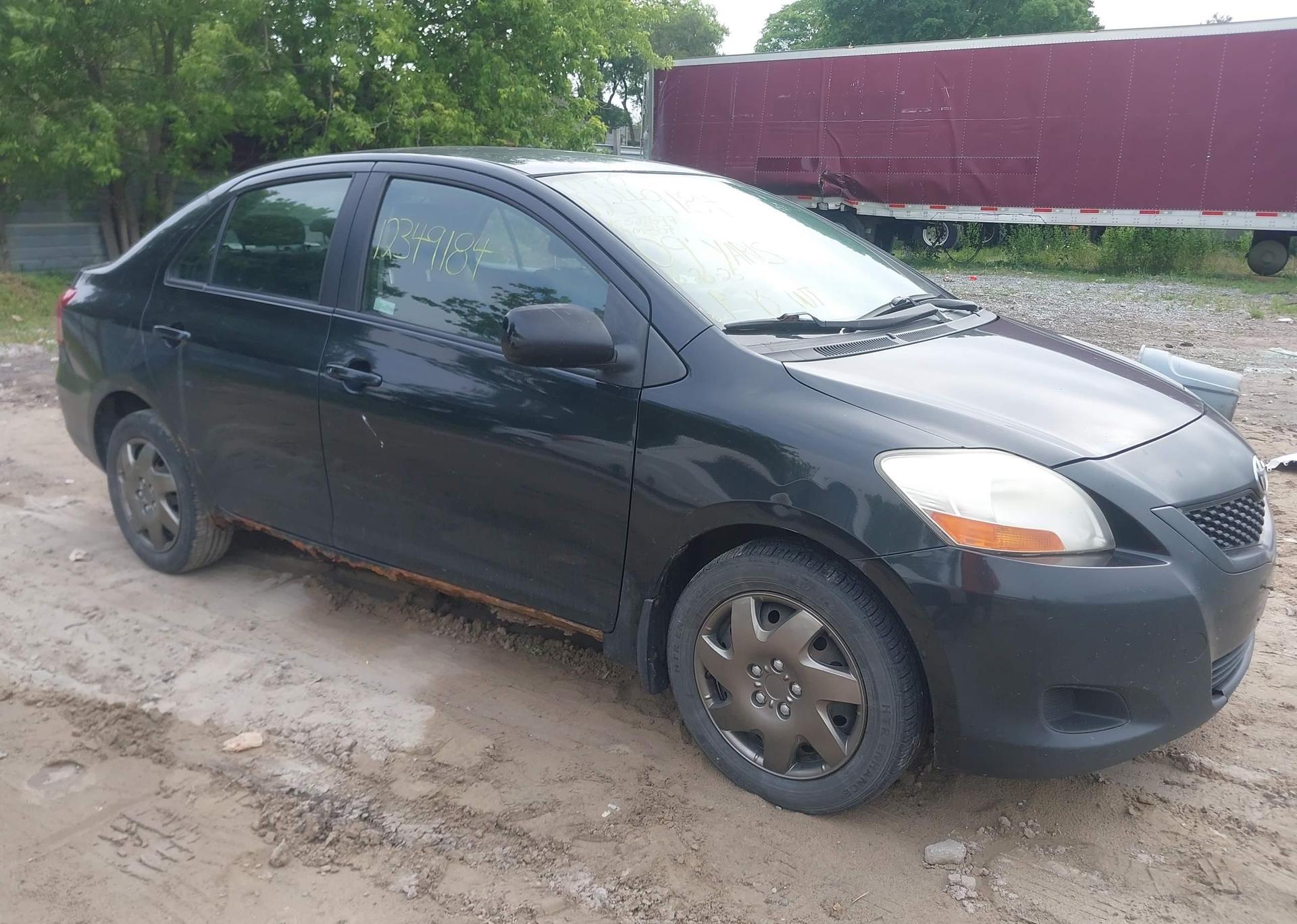 2009 TOYOTA YARIS
