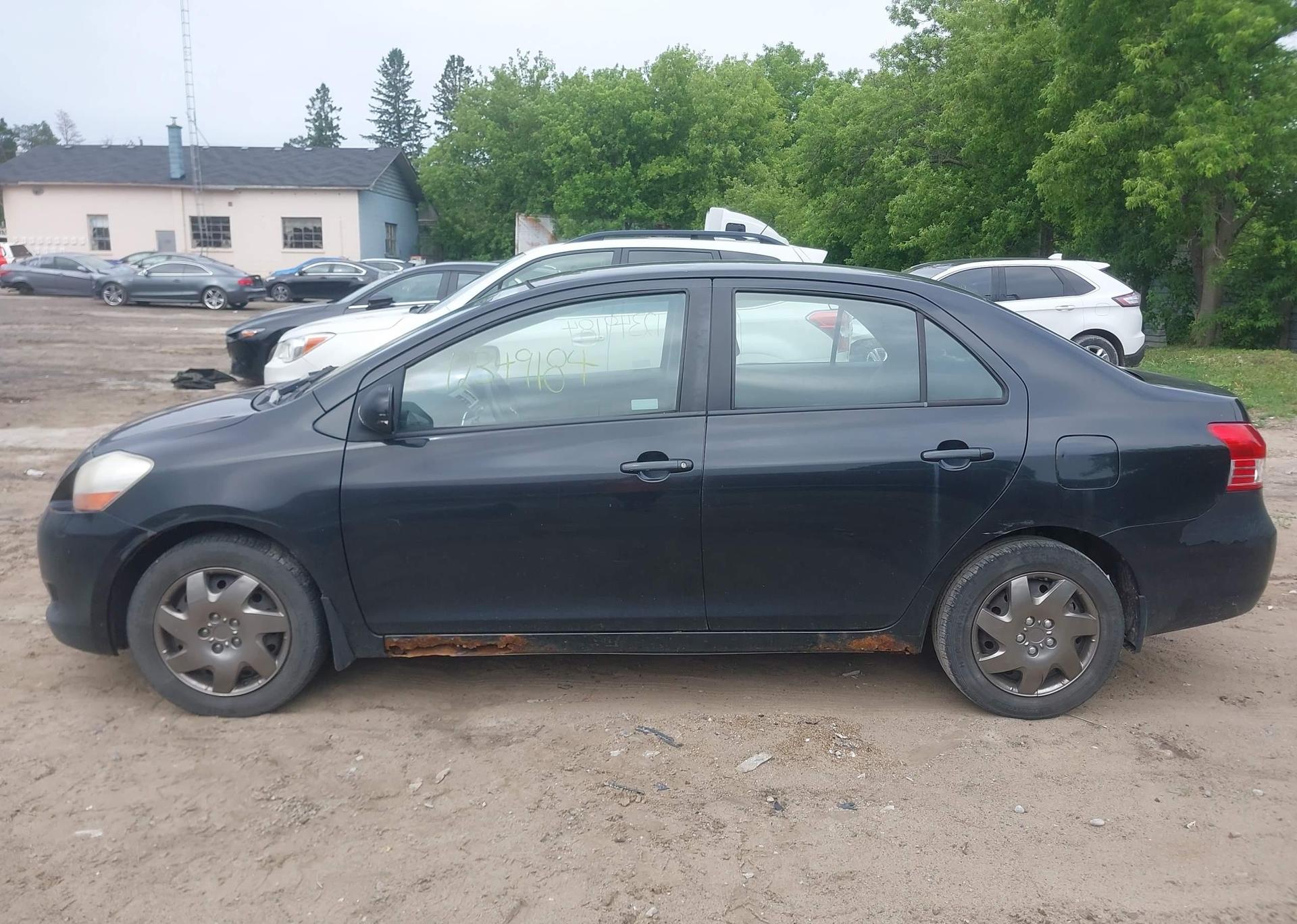 2009 TOYOTA YARIS