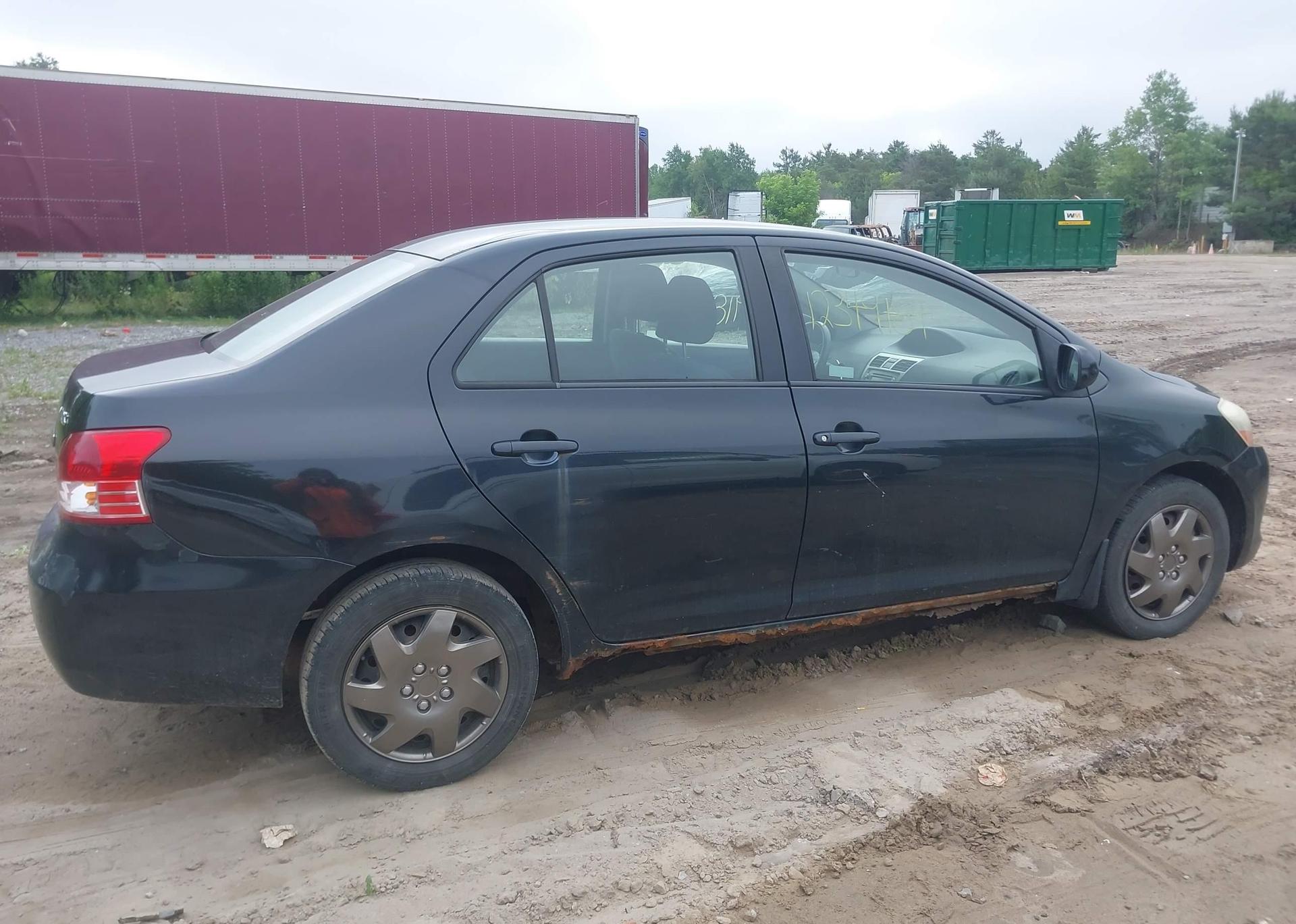 2009 TOYOTA YARIS