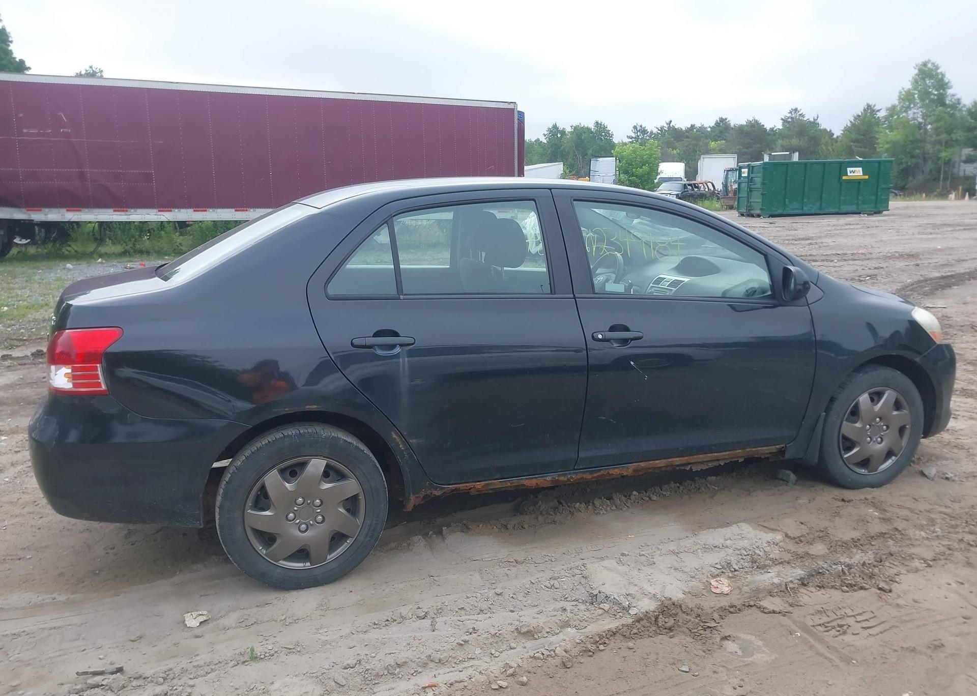2009 TOYOTA YARIS