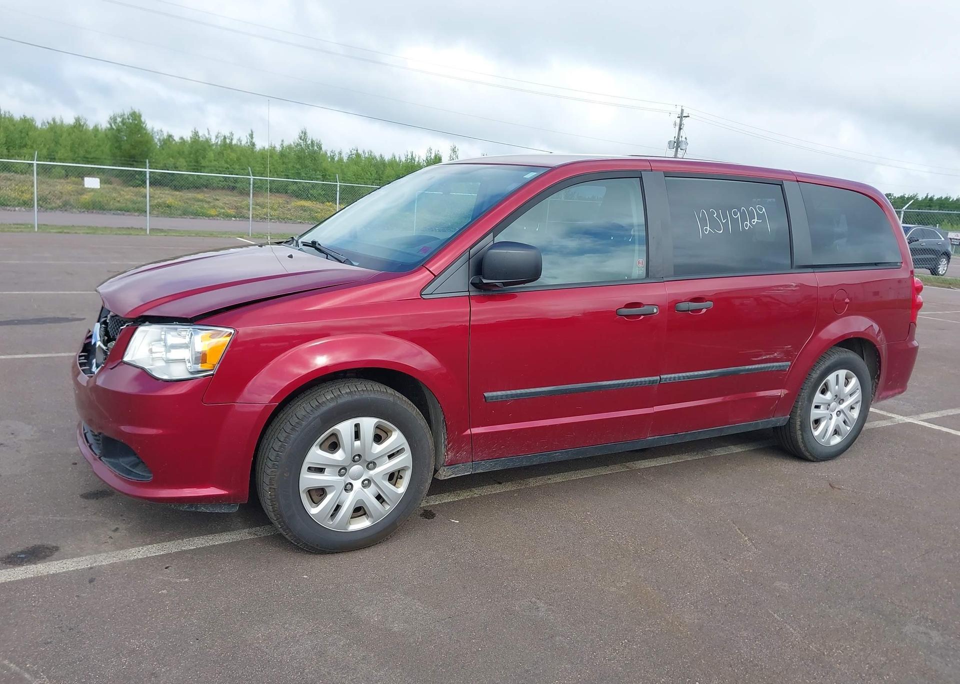 2015 DODGE GRAND CARAVAN SE