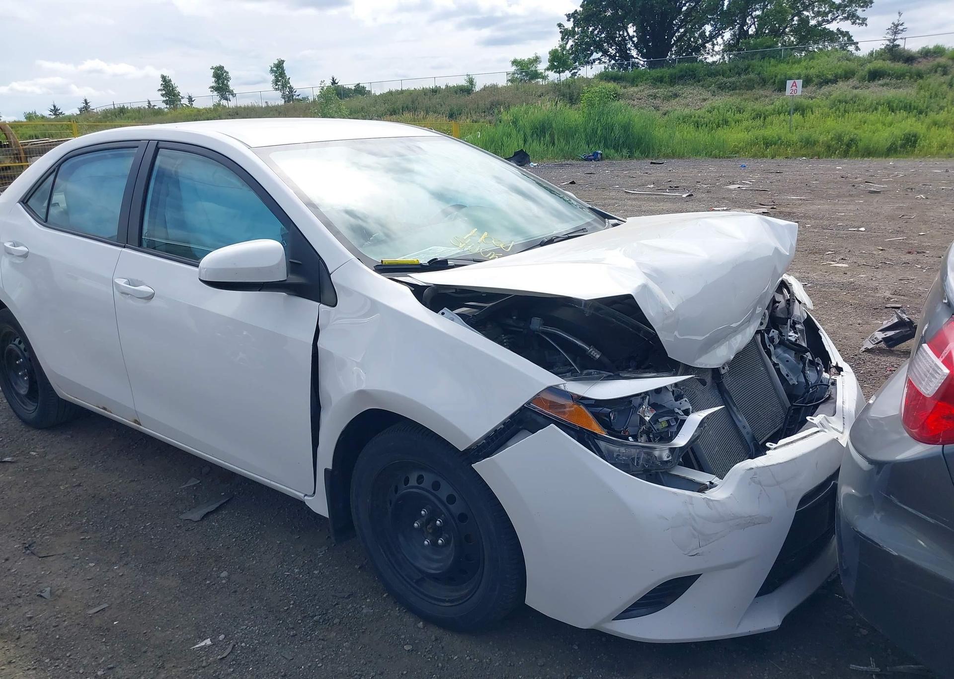 2016 TOYOTA COROLLA LE
