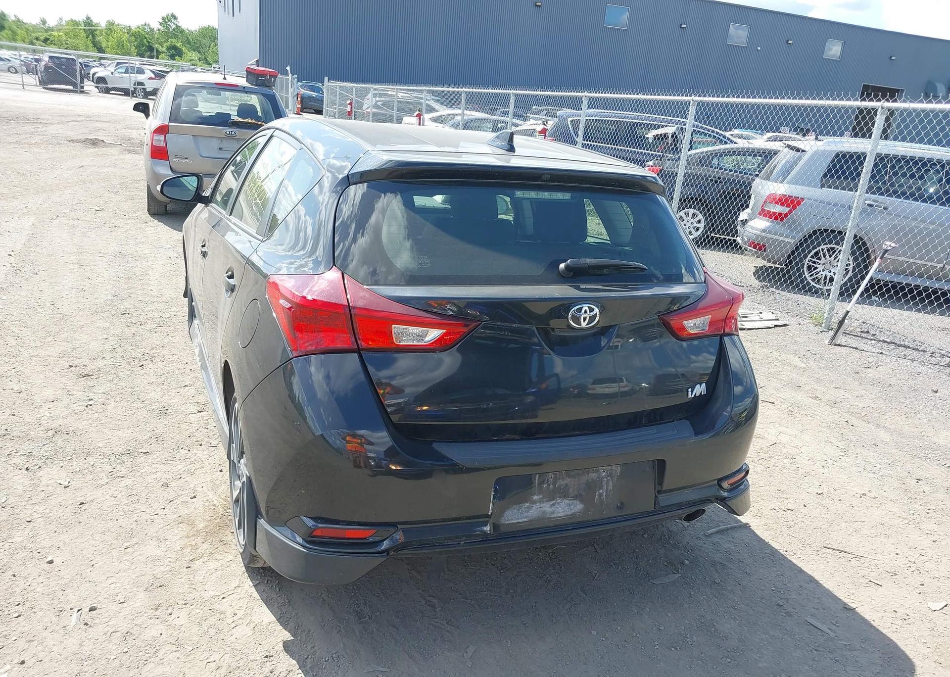 2018 TOYOTA COROLLA iM