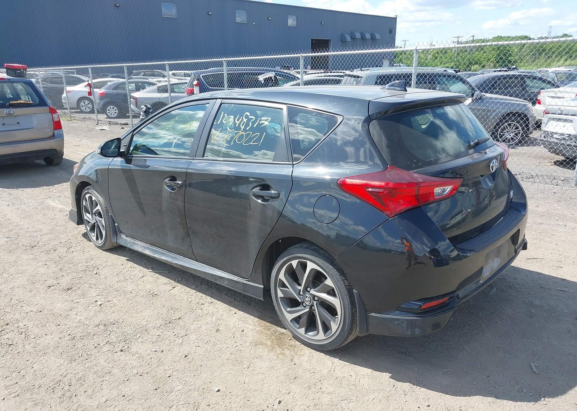 2018 TOYOTA COROLLA iM