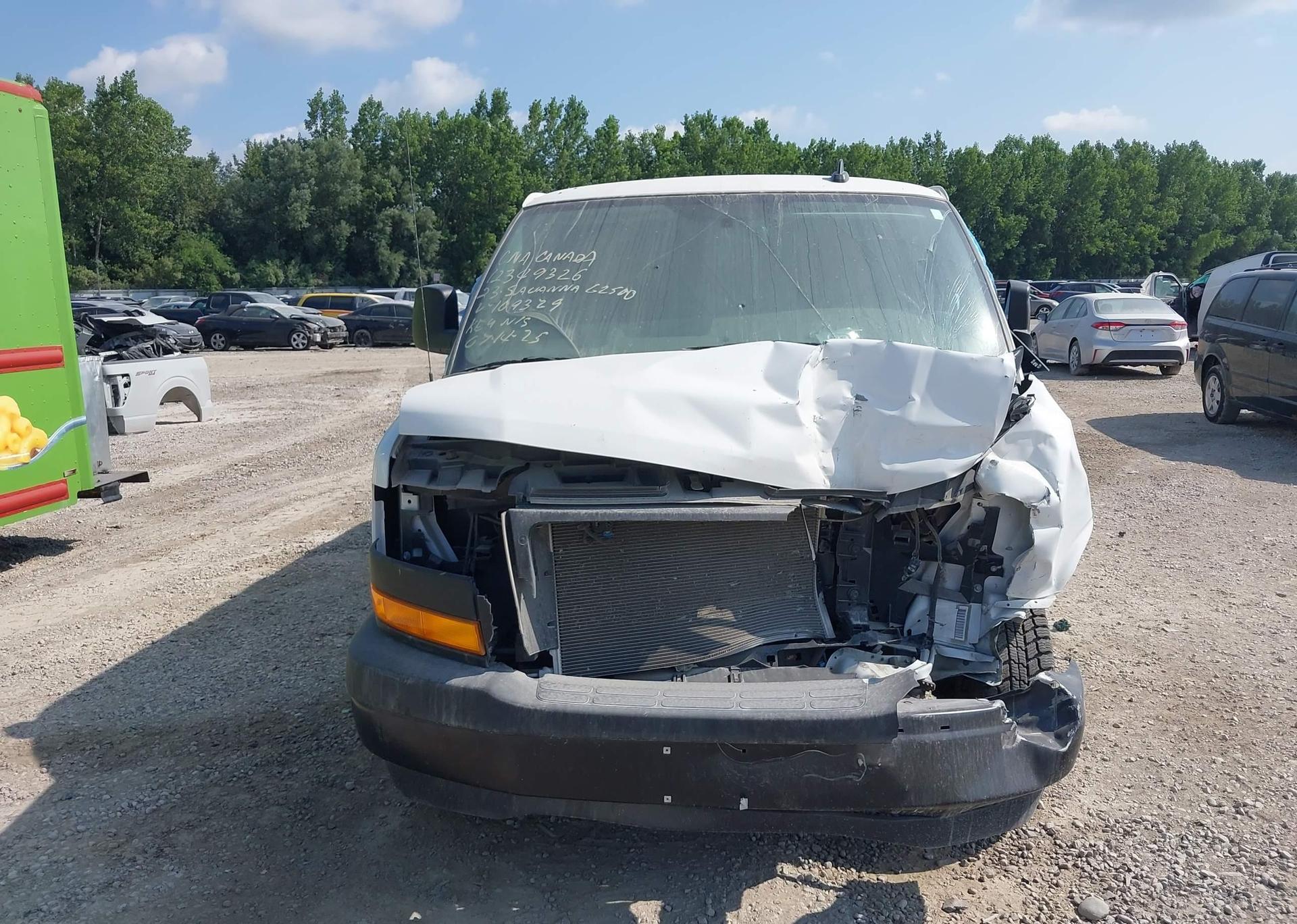 2023 GMC SAVANA G2500
