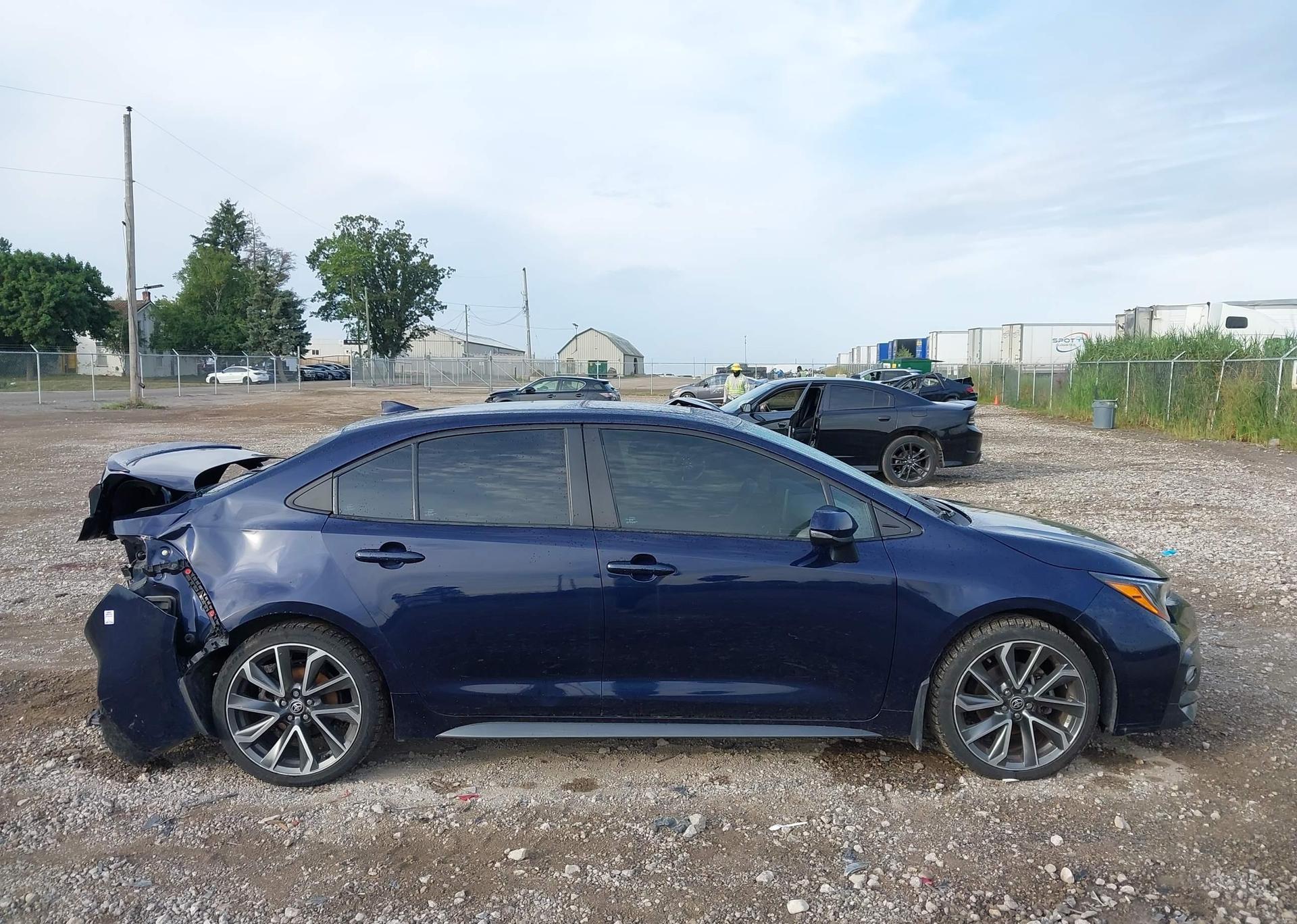2021 TOYOTA COROLLA