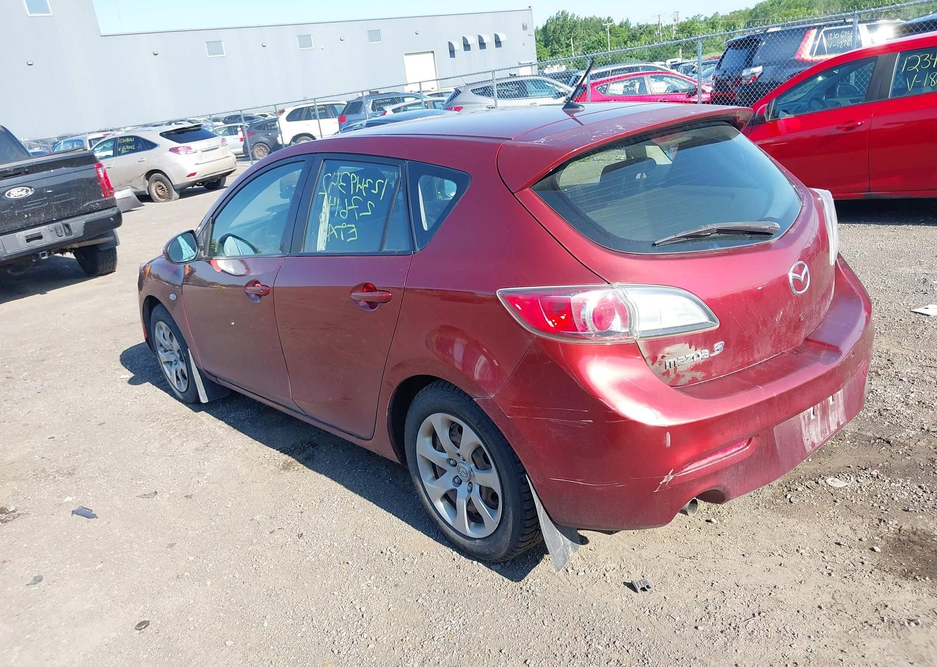2010 MAZDA 3 I