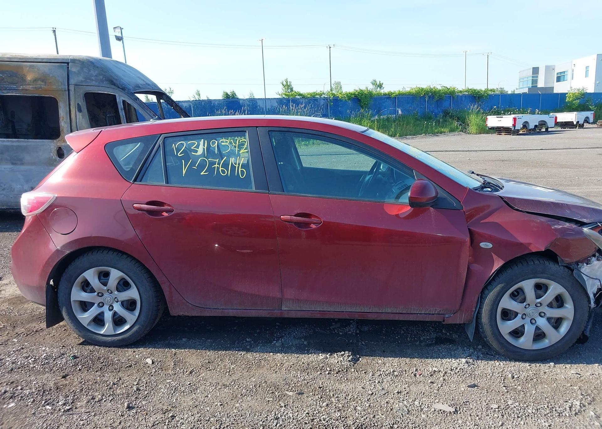 2010 MAZDA 3 I
