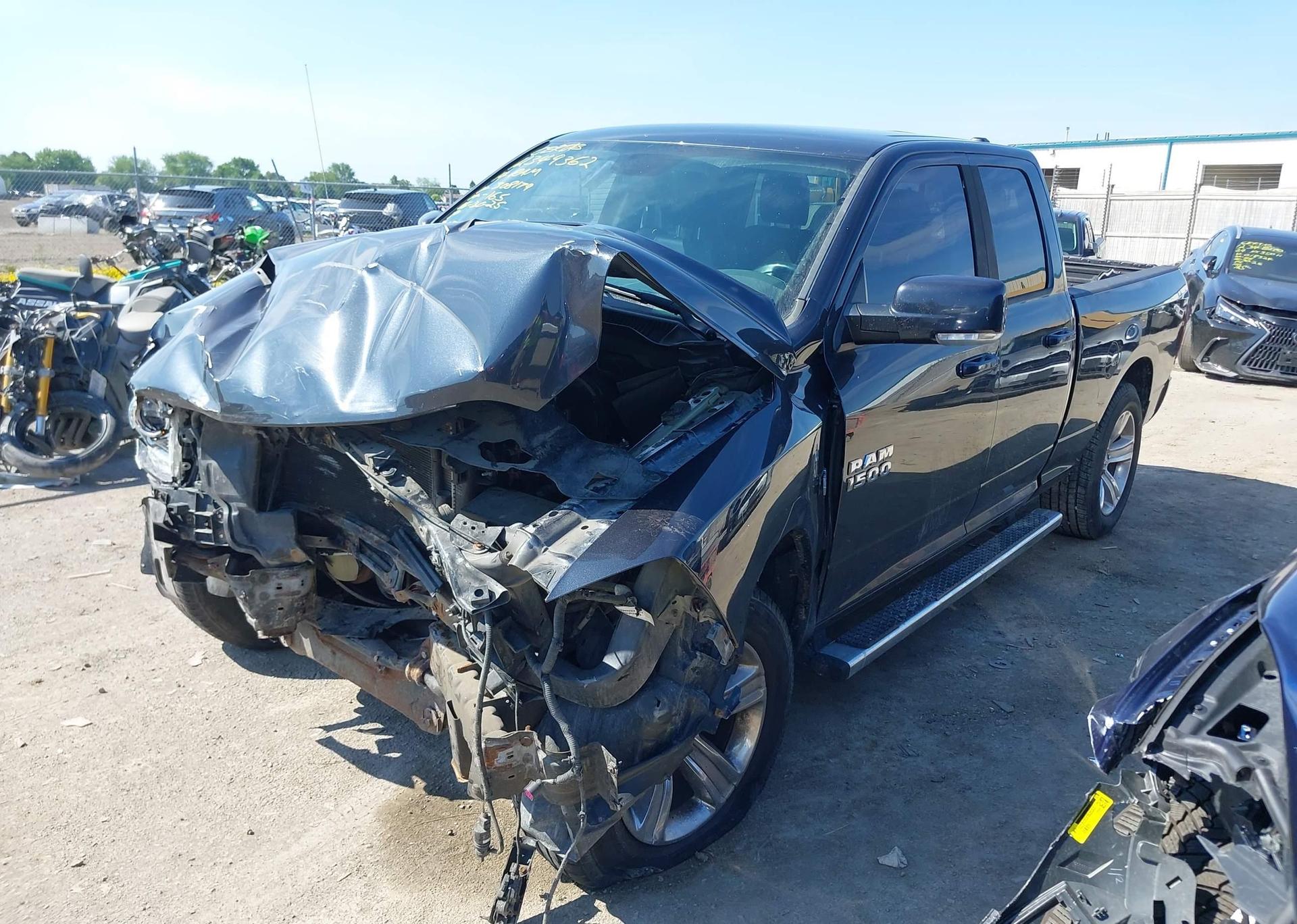 2014 RAM 1500 SPORT