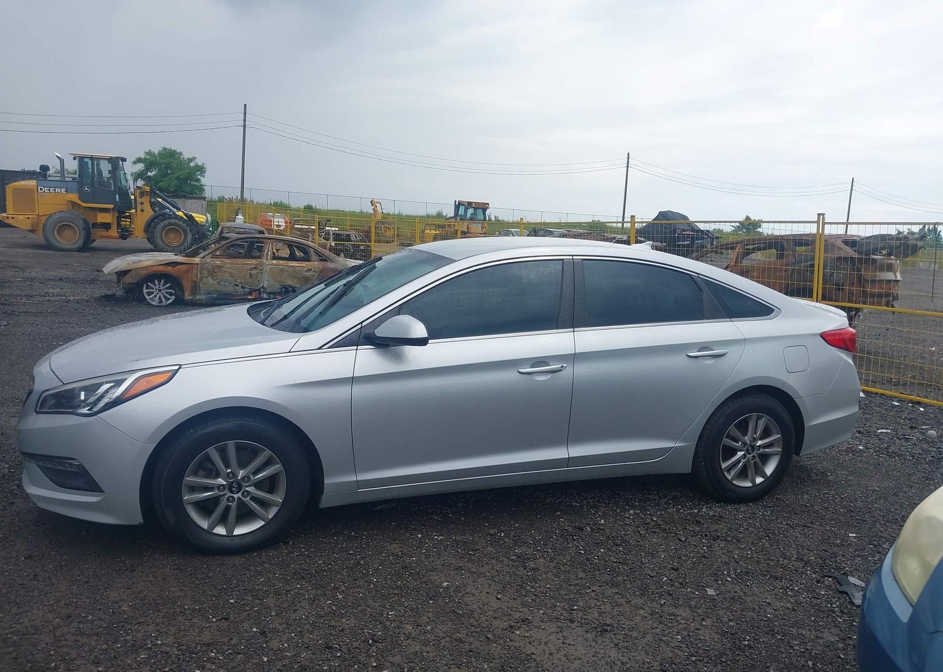 2015 HYUNDAI SONATA SE