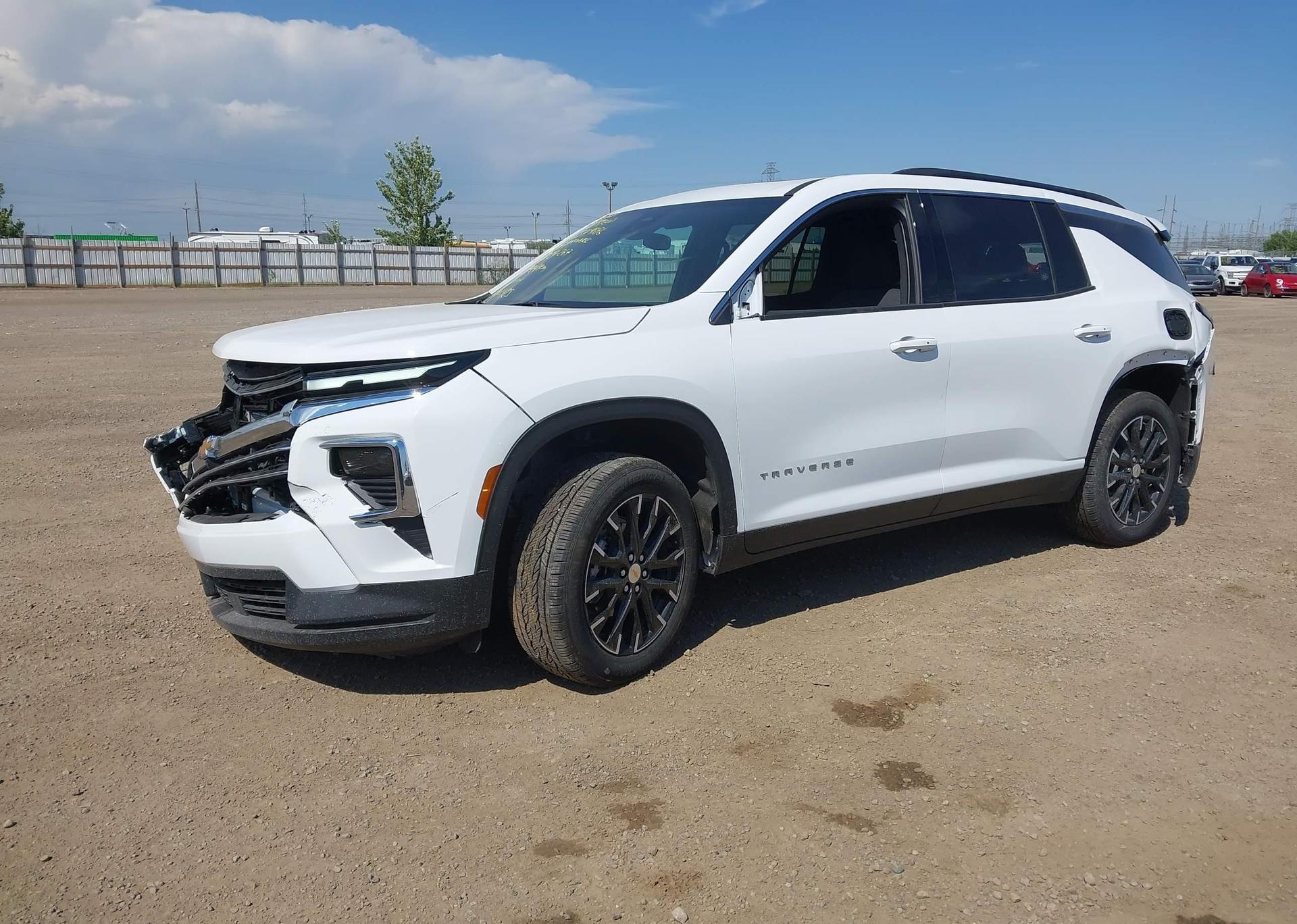2025 CHEVROLET TRAVERSE LT