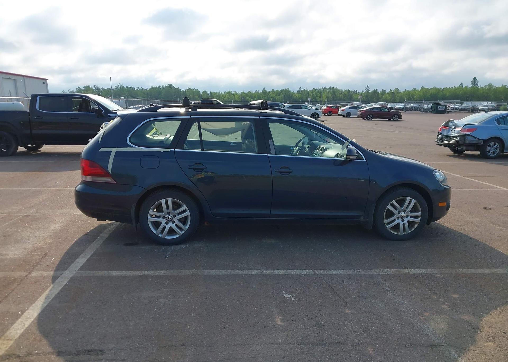 2010 VOLKSWAGEN GOLF 2.0 TDI HIGHLINE